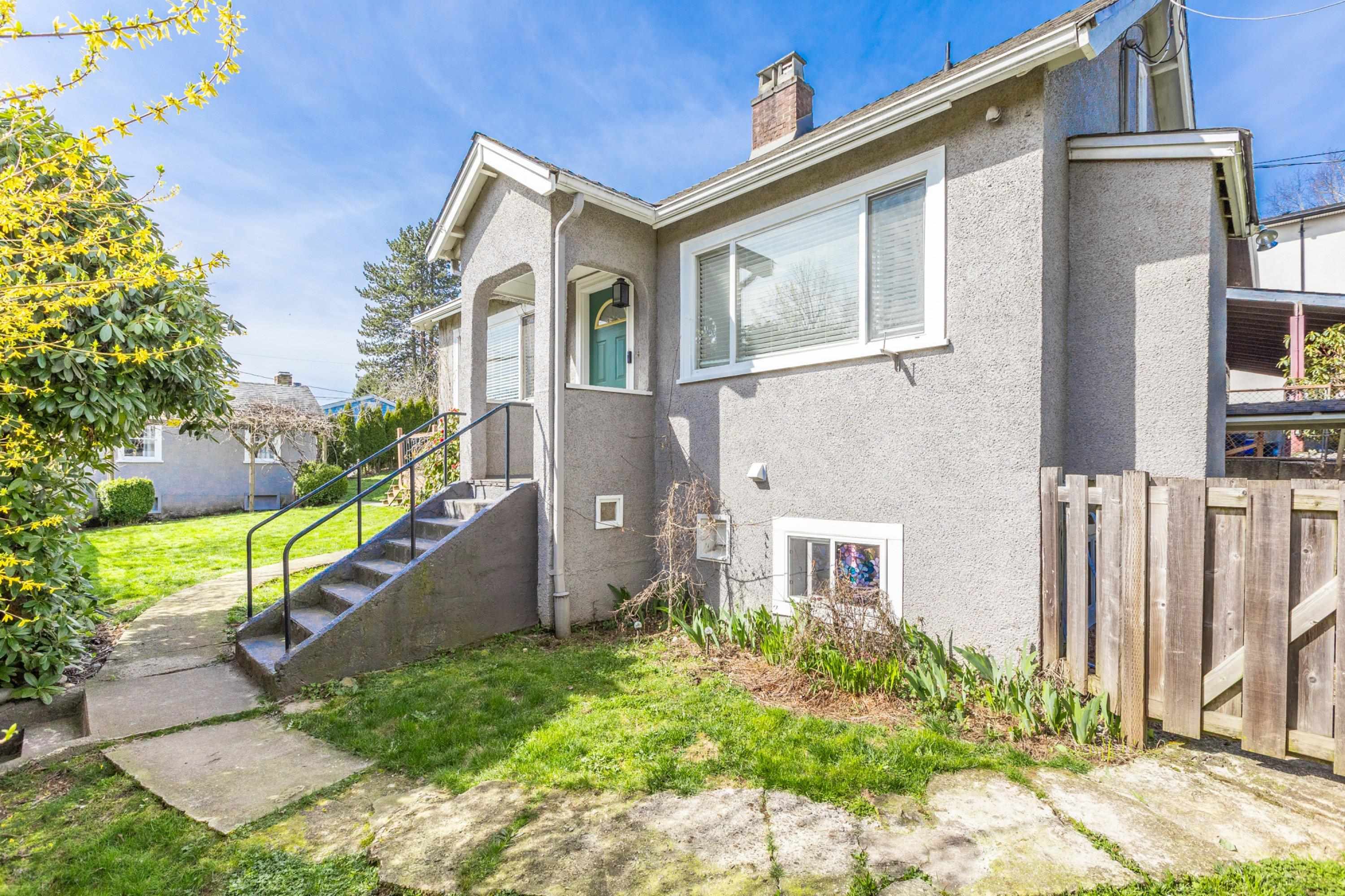 33479 5 AVENUE, Mission BC V2V 1X4, R3038589, BC,