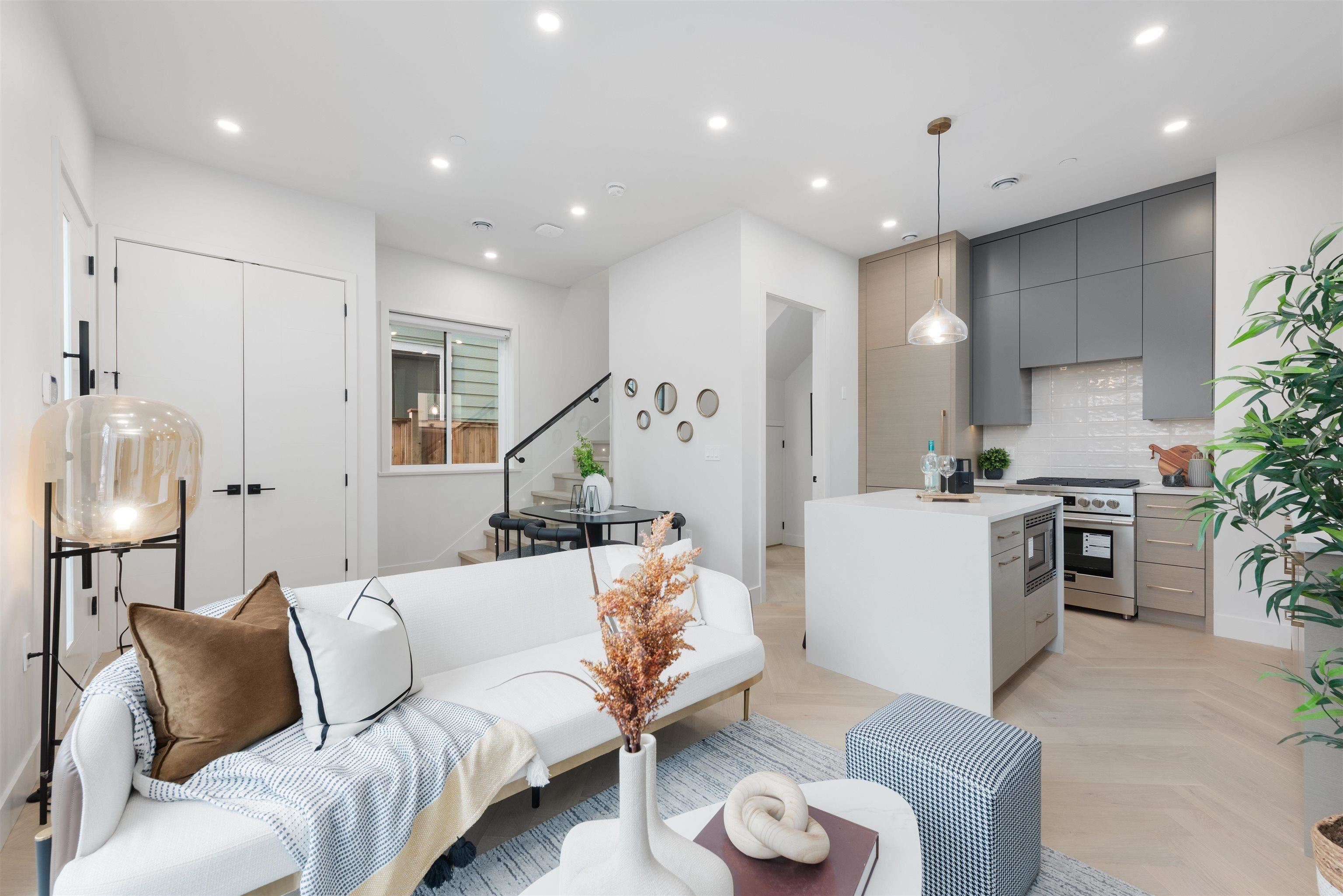 3351 KASLO STREET, Vancouver BC V5M 3H3, R3038593, BC,