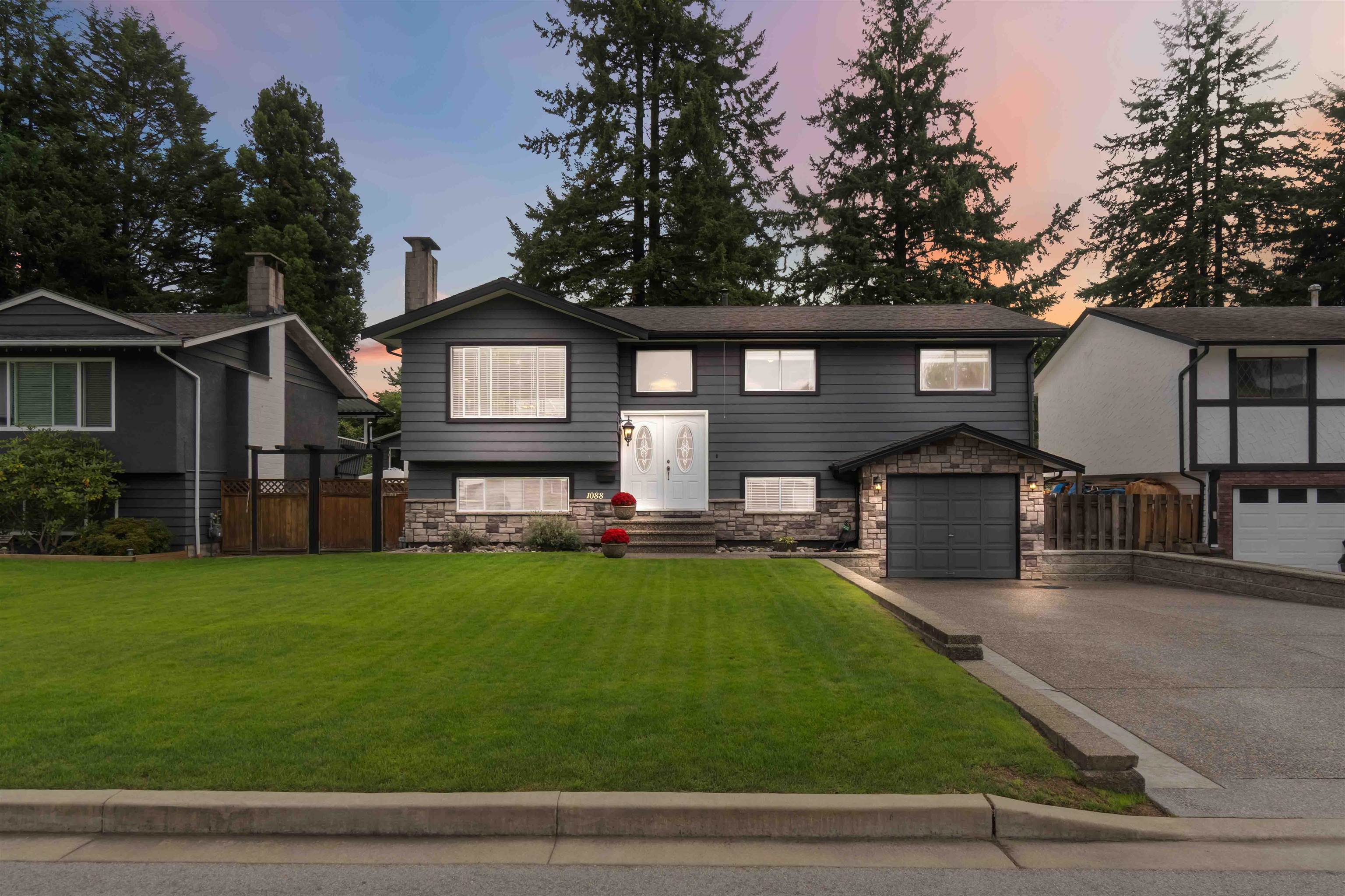 1088 FRASER AVENUE, Port Coquitlam BC V3B 1L8, R3038634, BC,