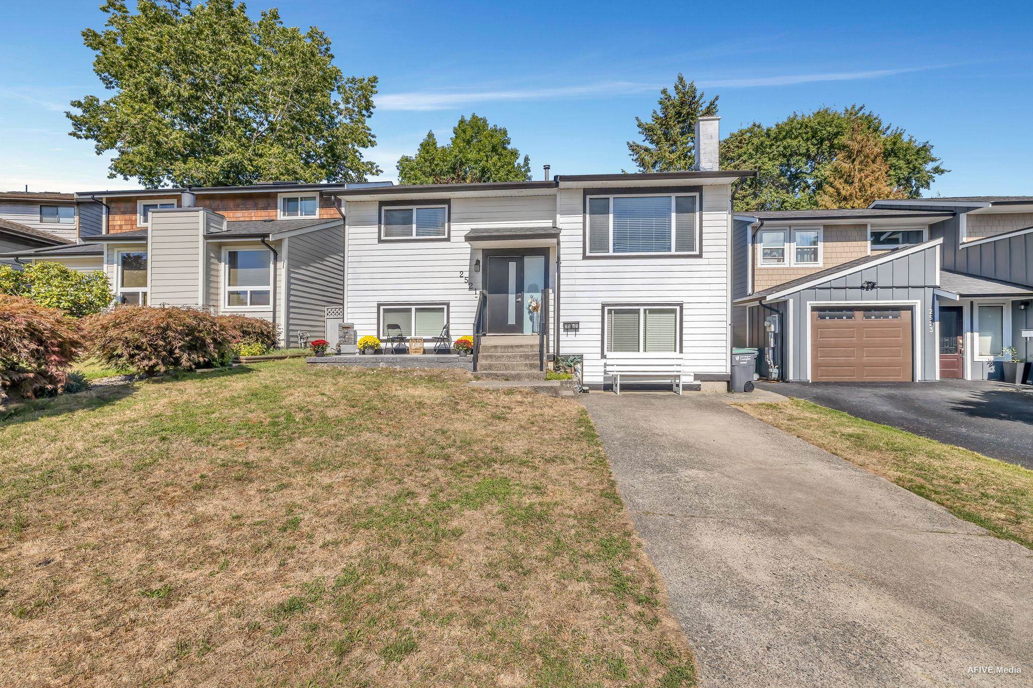 2521 WILDING CRESCENT, Langley BC V2Y 1C8, R3038645, BC,