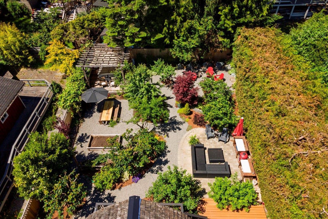 1108 LENORA ROAD, Bowen Island BC V0N 1G1, R3038736, BC,