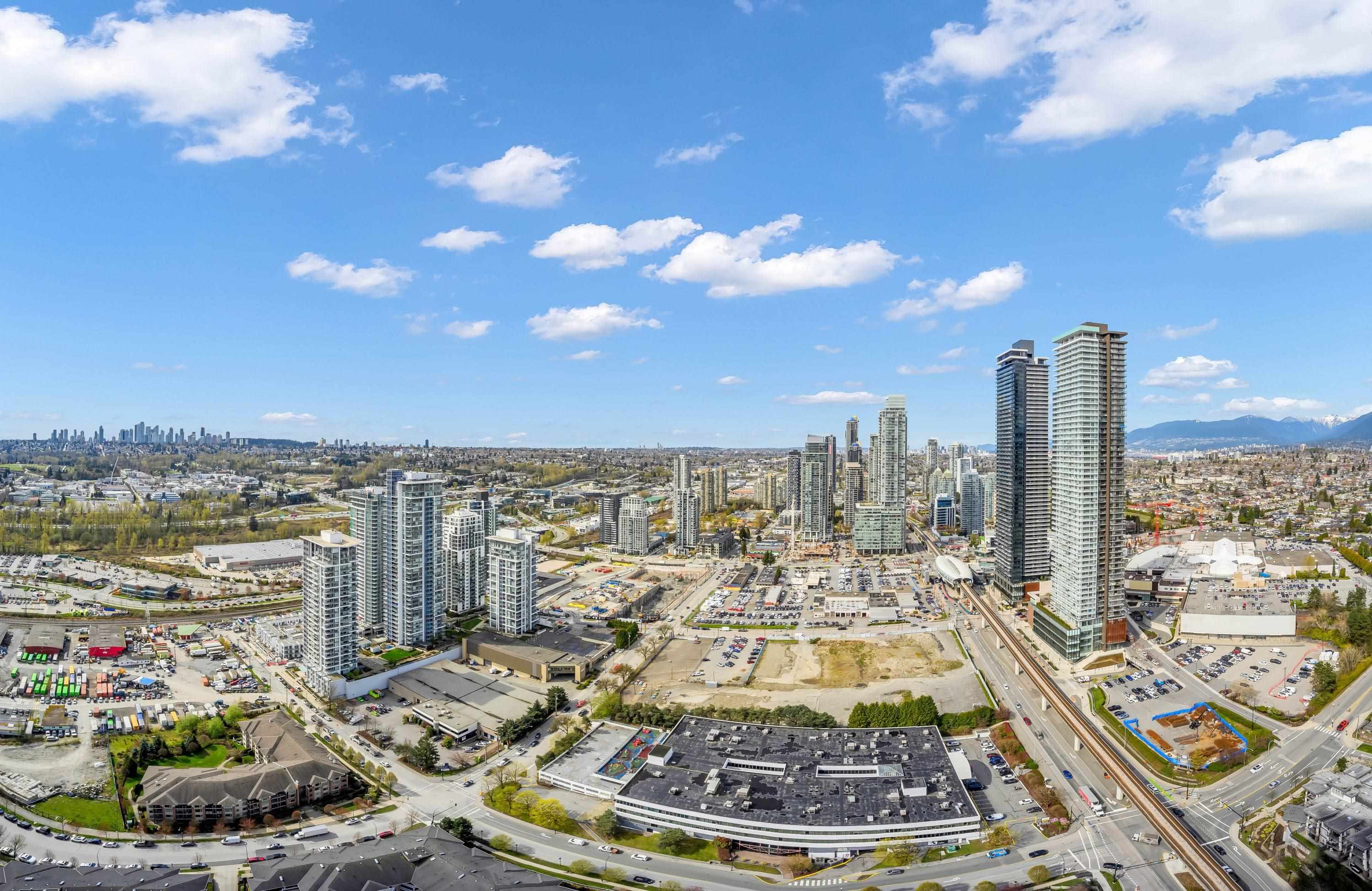4202 4720 LOUGHEED HIGHWAY, R3038740, BC,