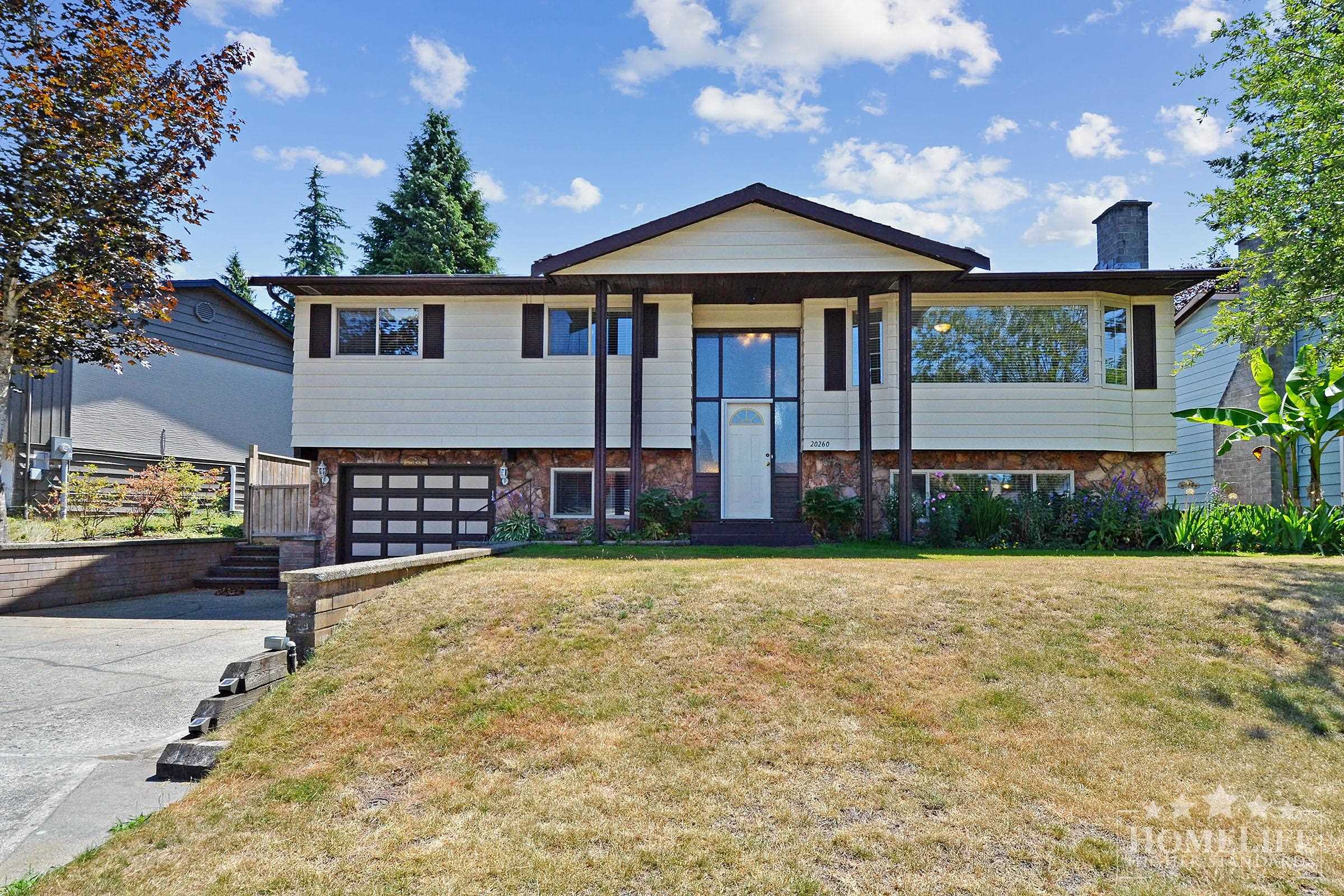 House 20260 47A AVENUE, R3038810, BC,