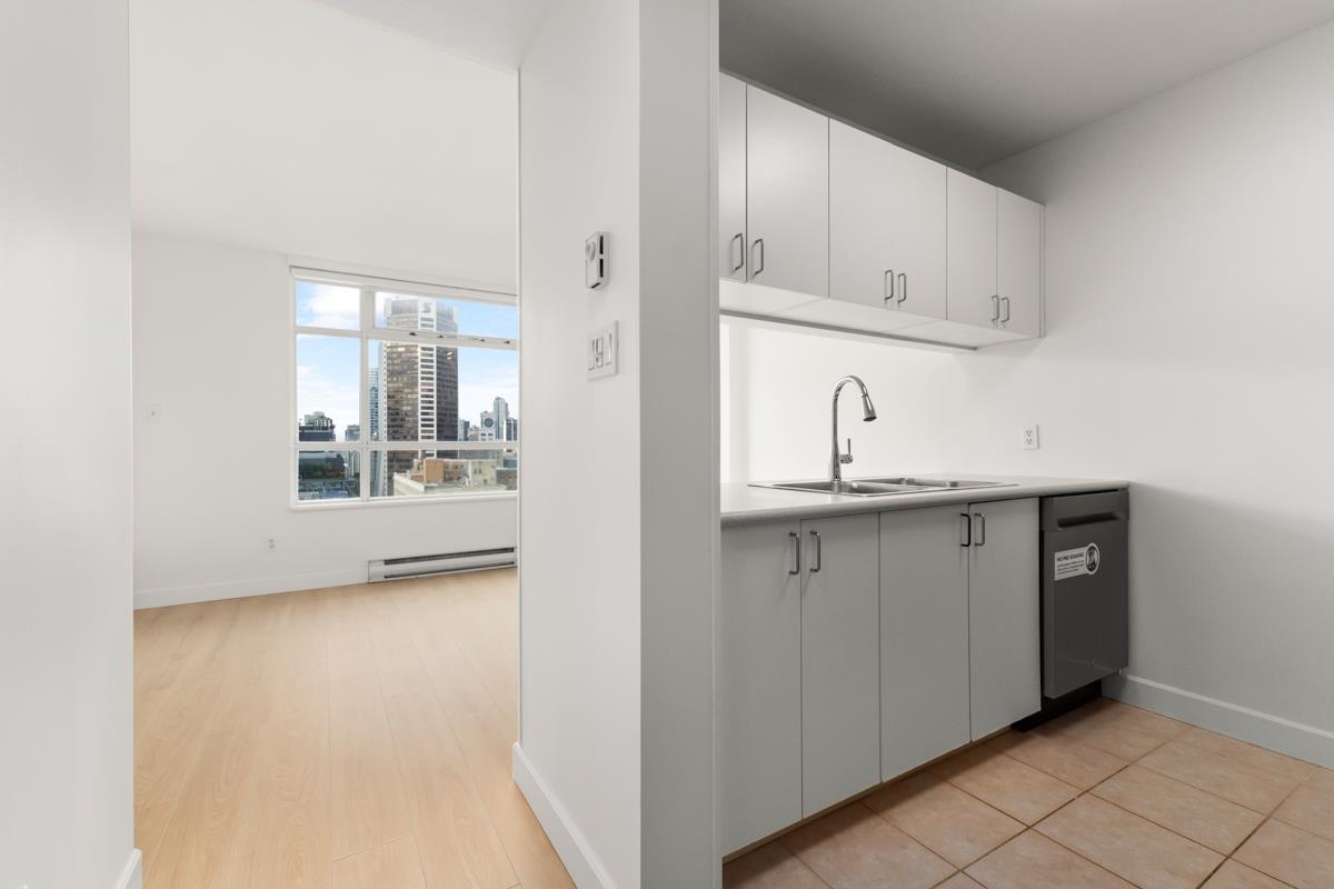 2201 438 SEYMOUR STREET, R3038820, BC,