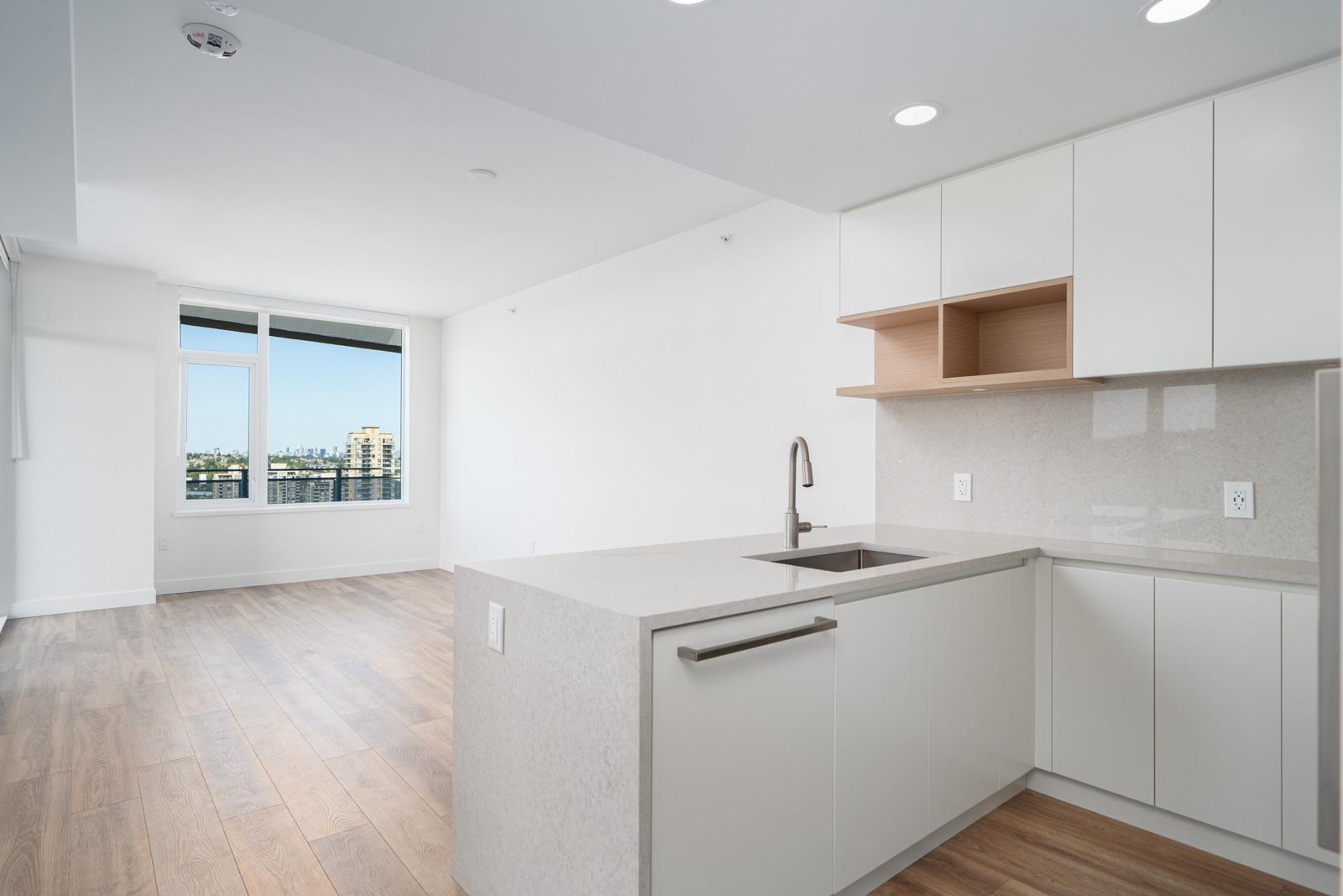 2106 4433 ALASKA STREET, R3039041, BC,