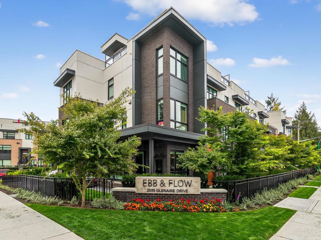 124 2035 GLENAIRE DRIVE, R3039078, BC,