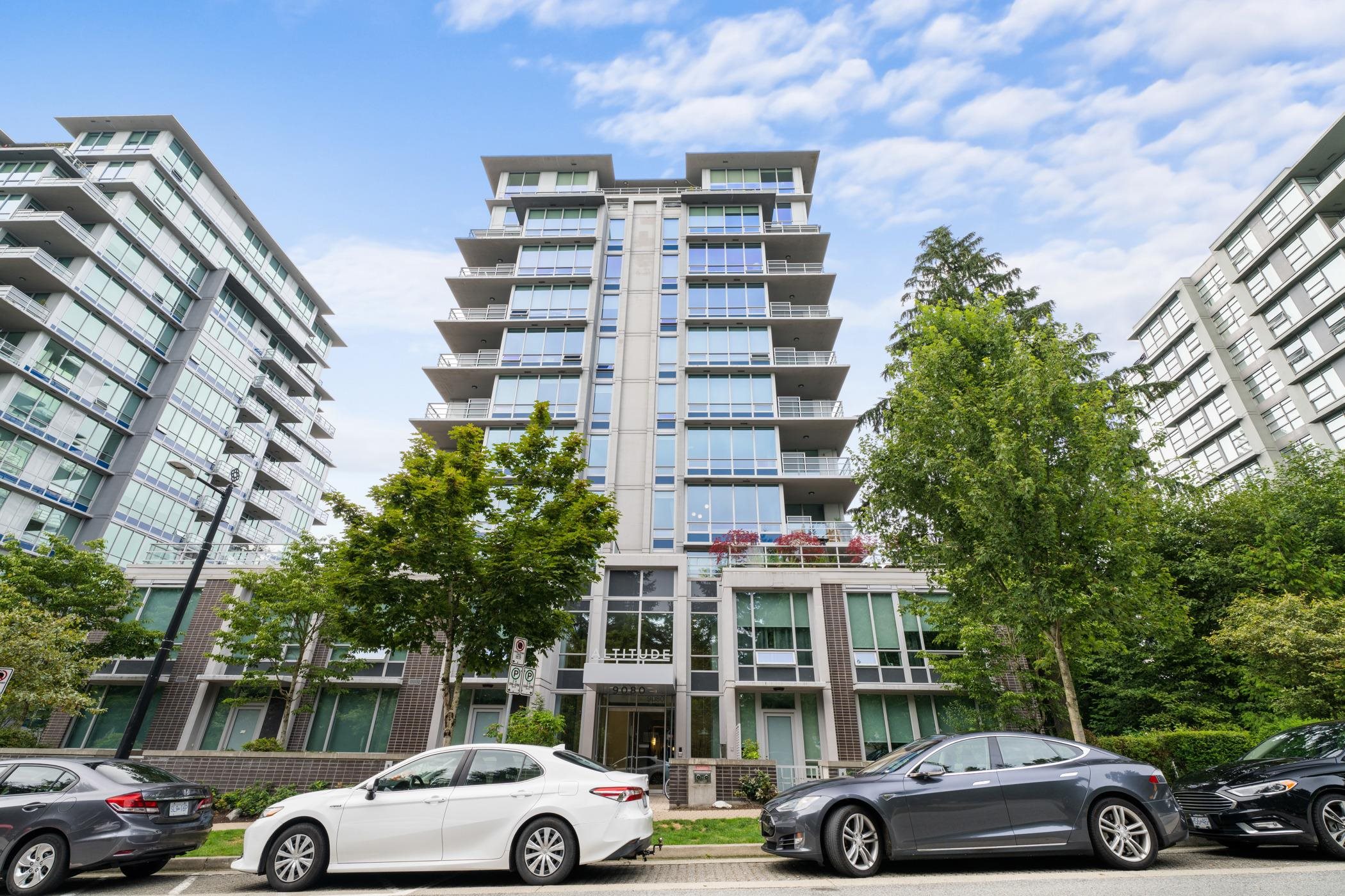 707 9080 UNIVERSITY CRESCENT, R3039174, BC,