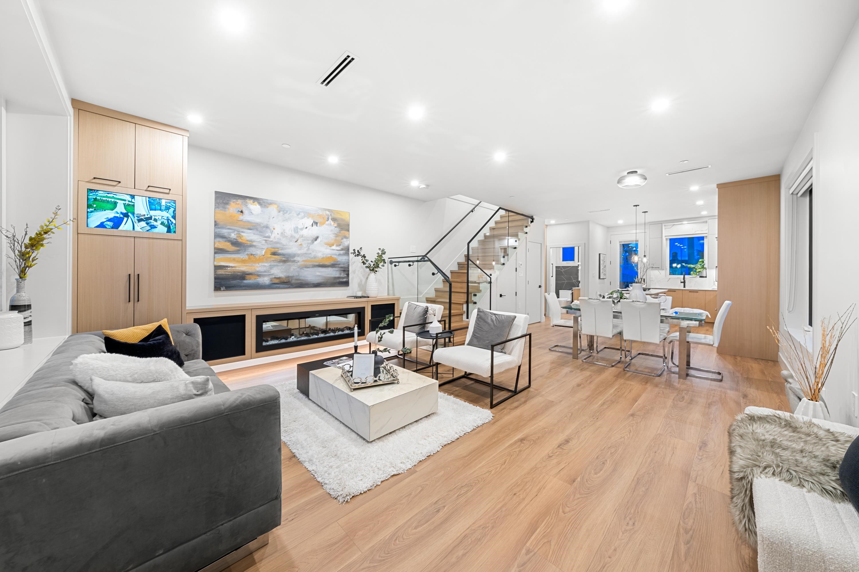 1810 E 55TH AVENUE, Vancouver BC V5P 2A1, R3039378, BC,