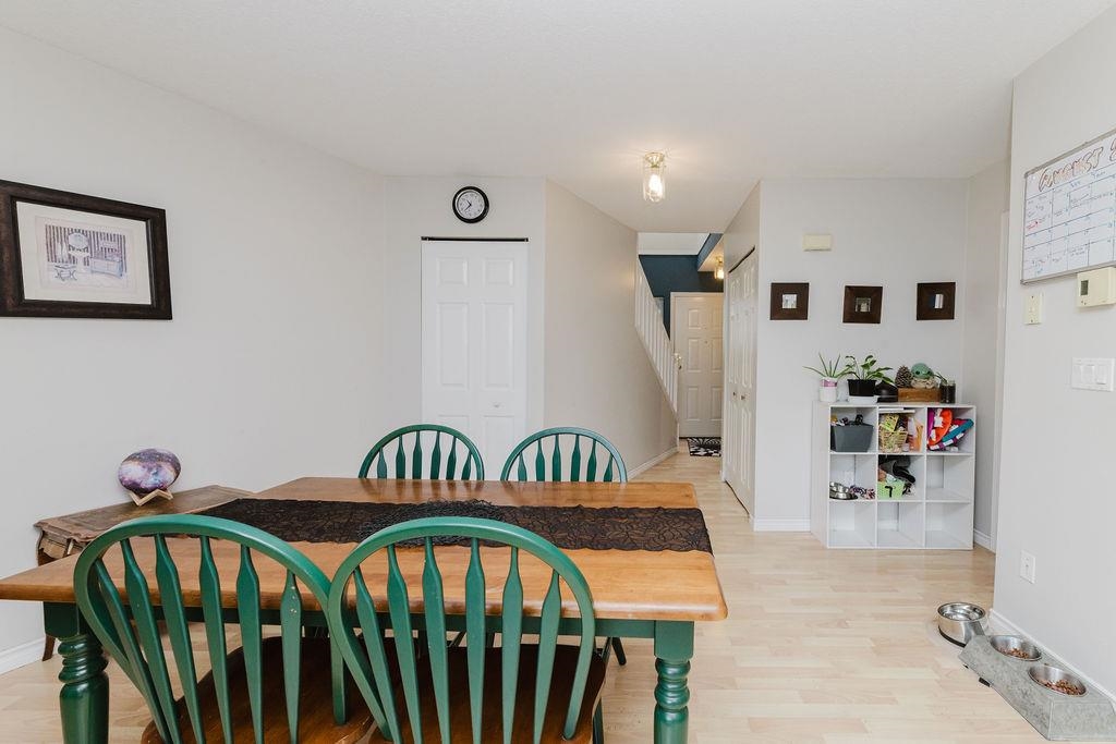 22 5761 WHARF AVENUE, R3039418, BC,