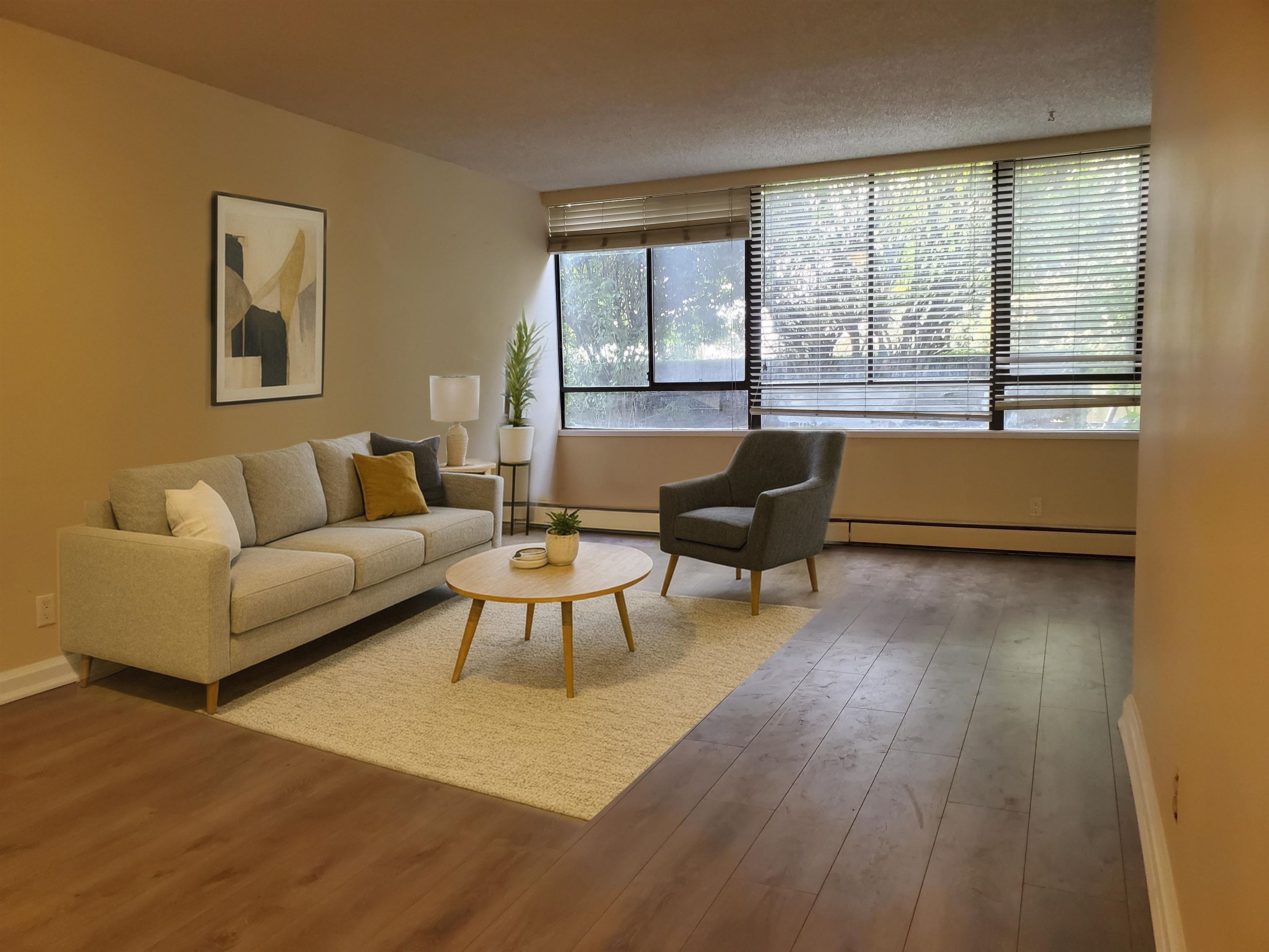 103 460 WESTVIEW STREET, R3039420, BC,