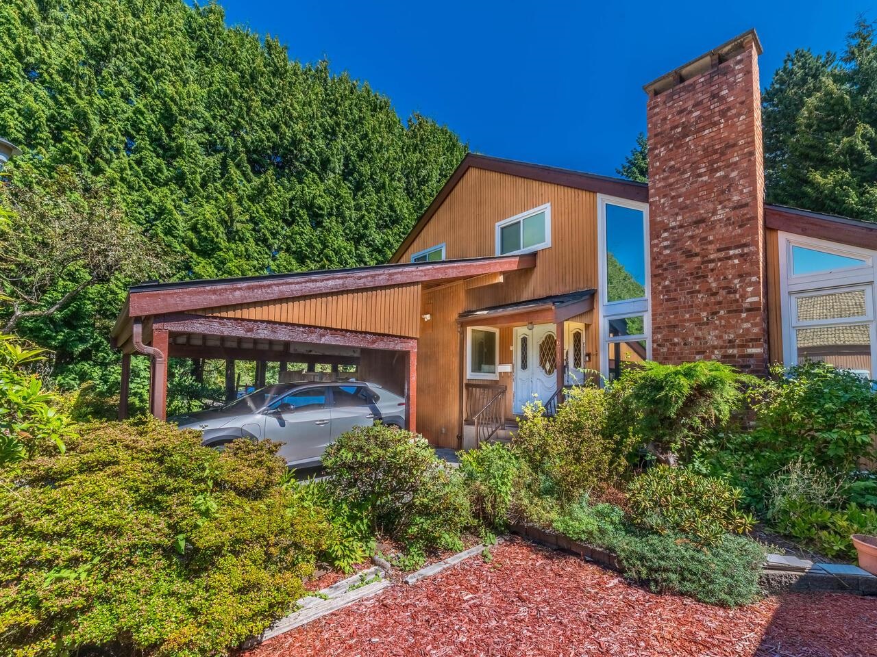 6710 RADISSON STREET, Vancouver BC V5S 3W9, R3039554, BC,