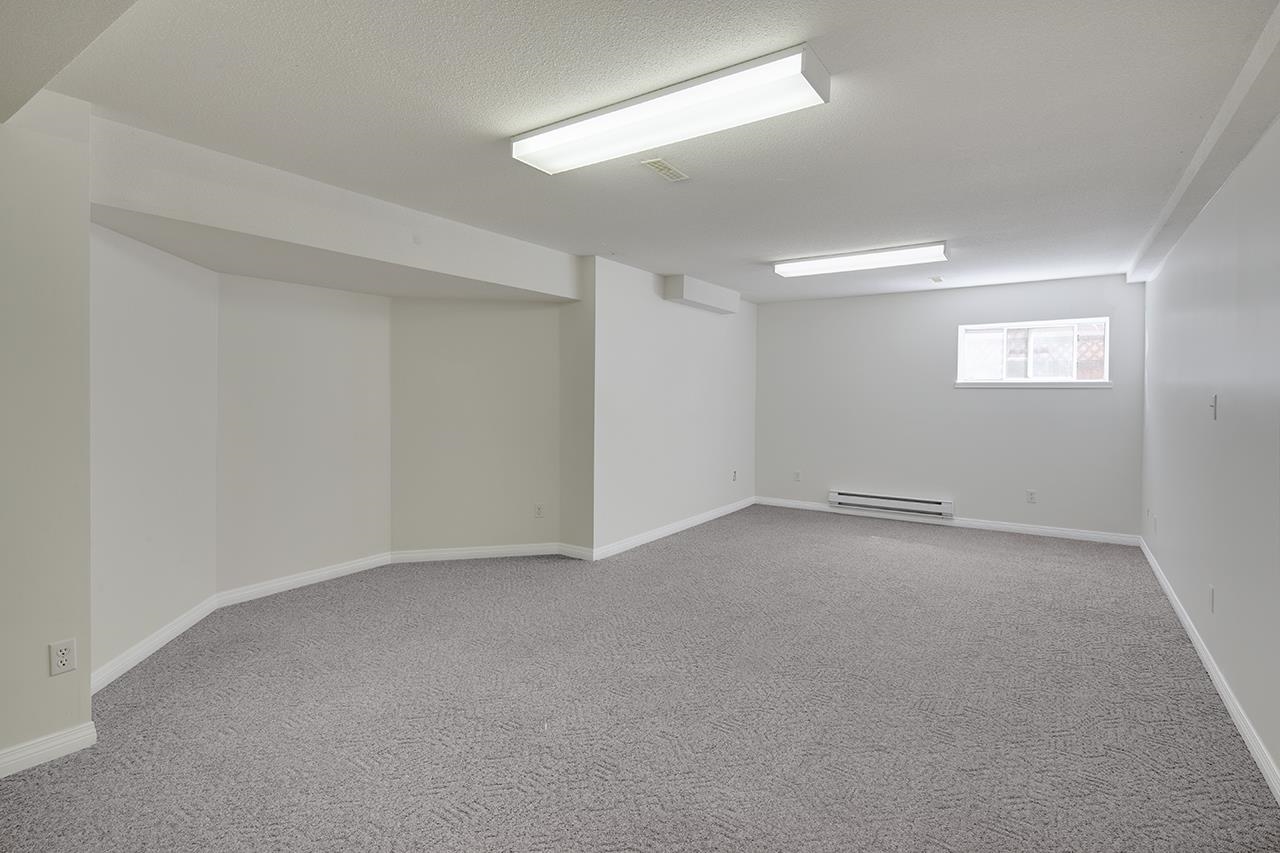 2977 ROBSON DRIVE, Coquitlam BC V3E 2S5, R3039629, BC,