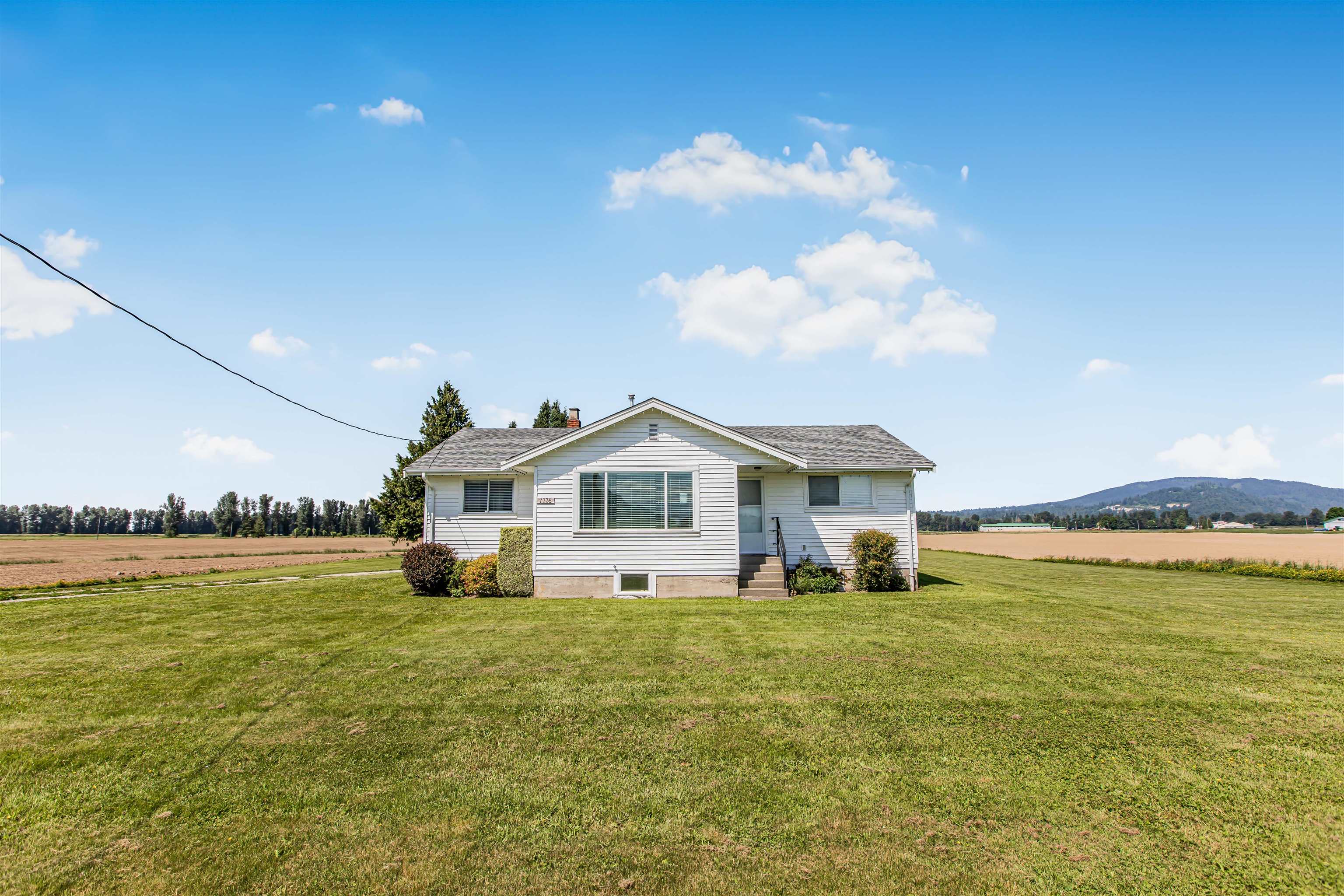 7735 NEWTON ROAD, Mission BC V0M 1H0, R3039776, BC,