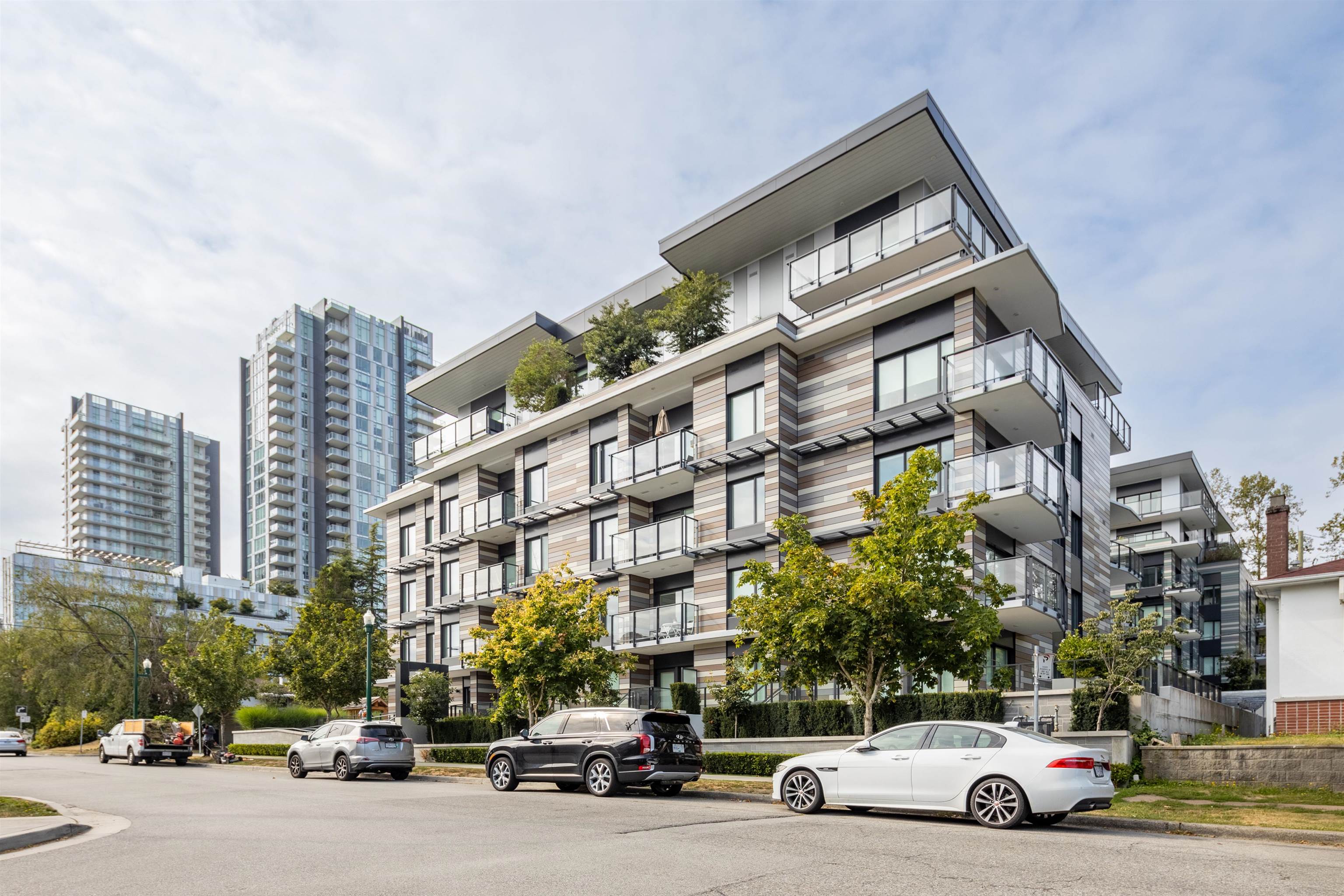 202 477 59TH AVENUE, R3039865, BC,
