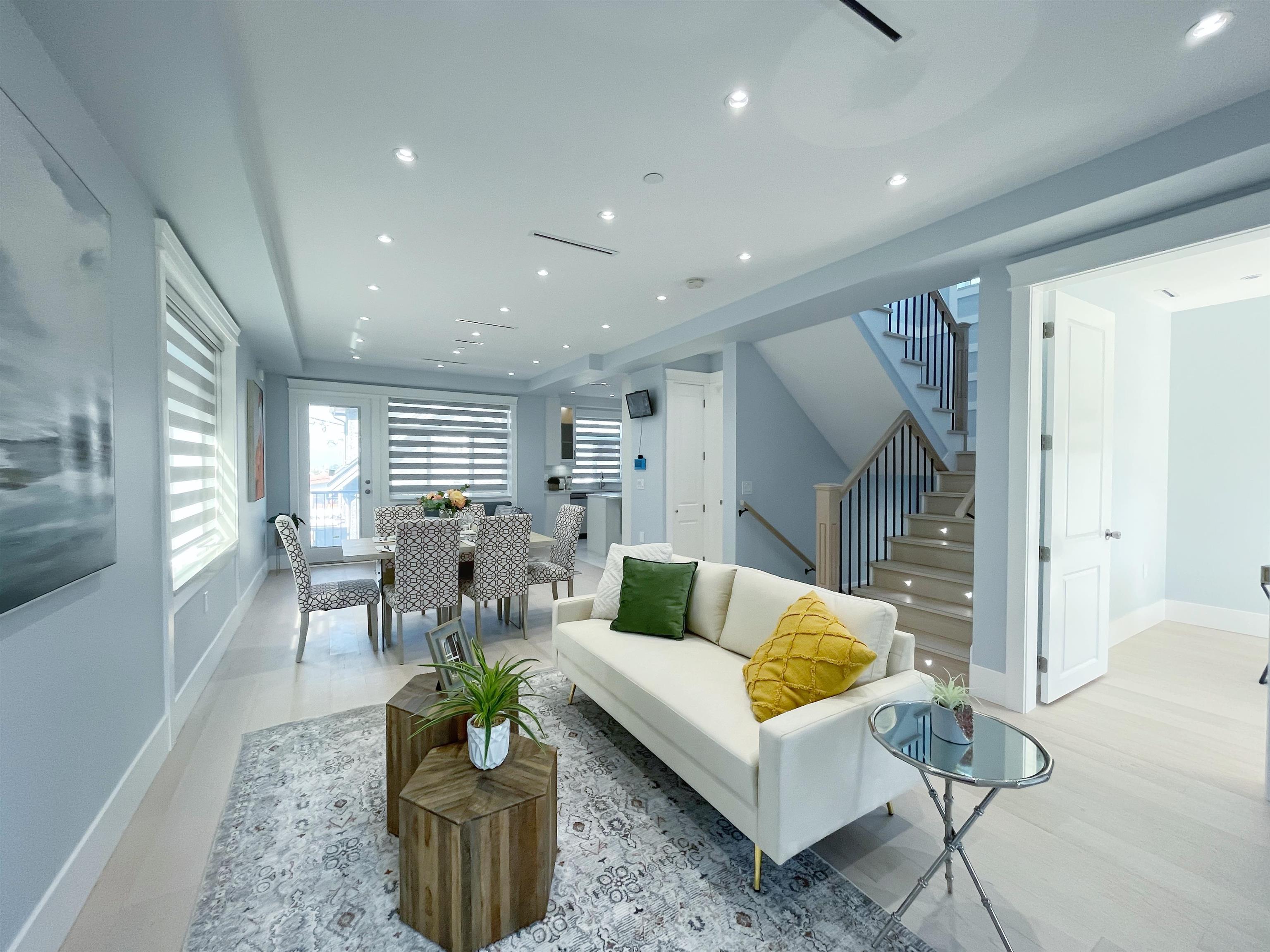 3275 E 20TH AVENUE, Vancouver BC V5M 2V6, R3040088, BC,