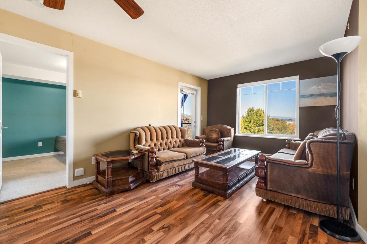 3413 240 SHERBROOKE STREET, R3040169, BC,