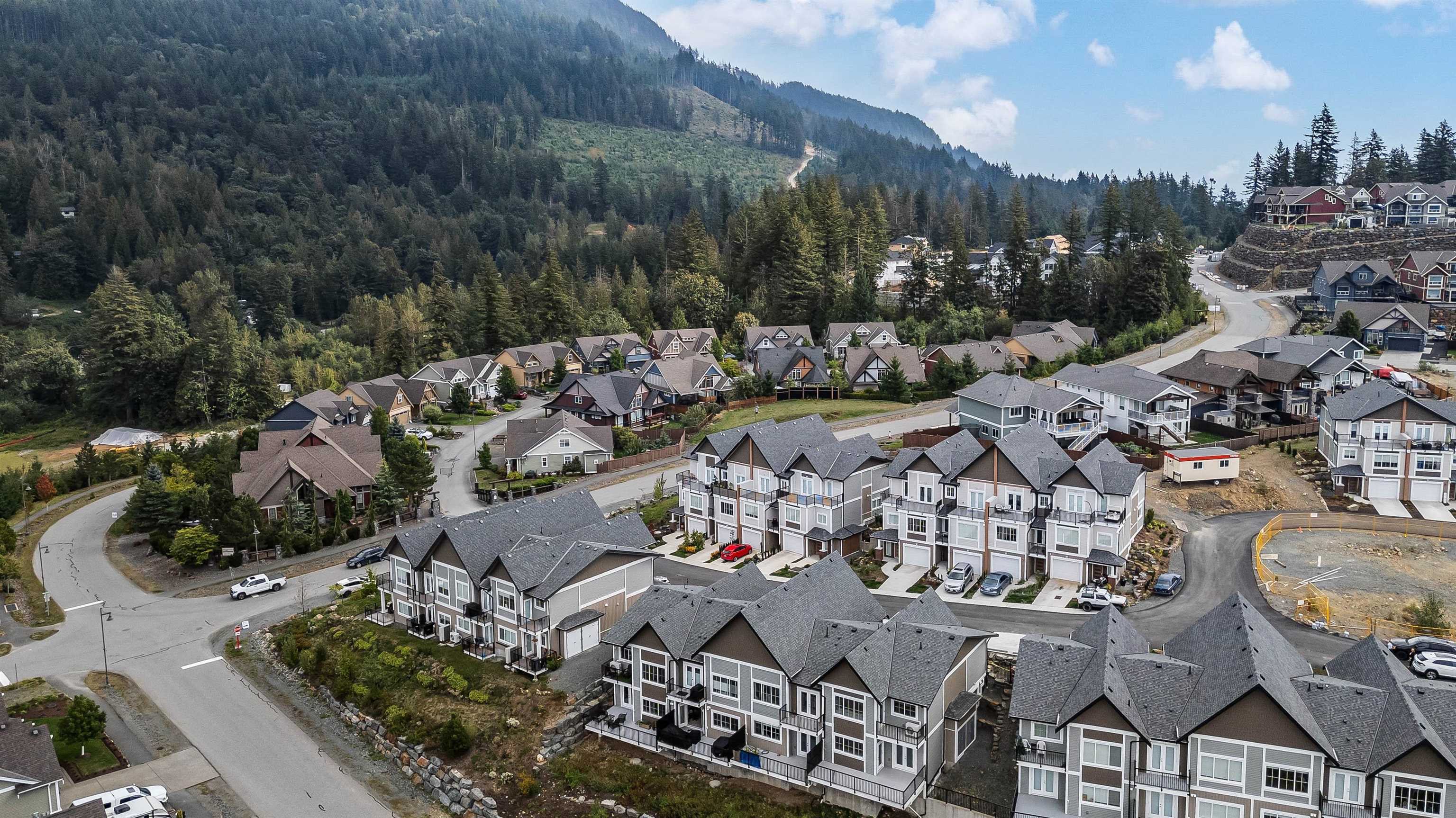 8 1928 WOODSIDE BOULEVARD, R3040225, BC,