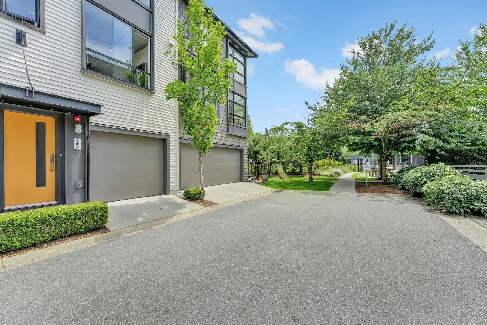 25 2358 RANGER LANE, R3040246, BC,