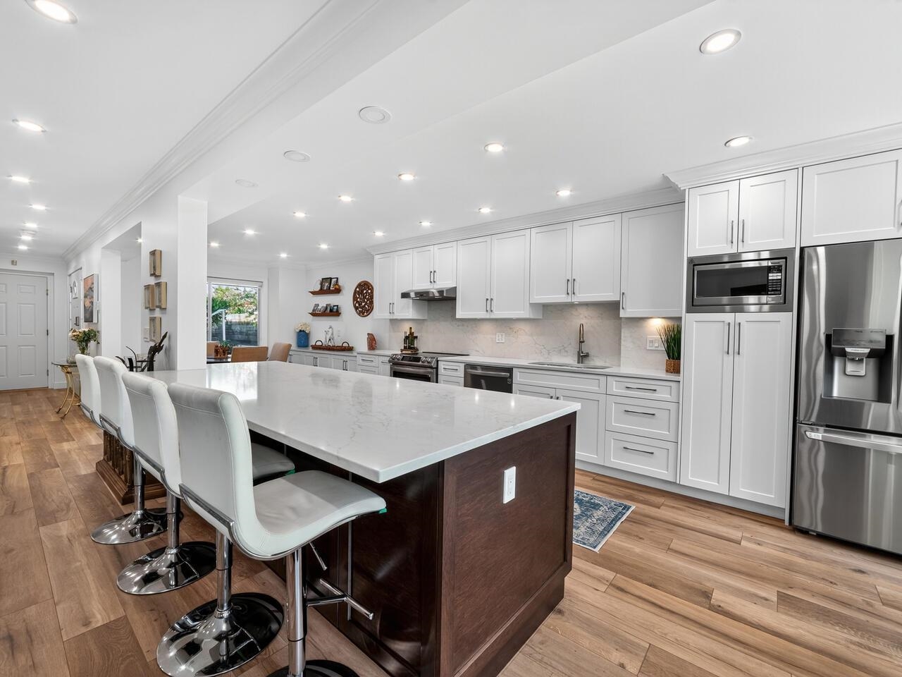 29 72 JAMIESON COURT, R3040299, BC,