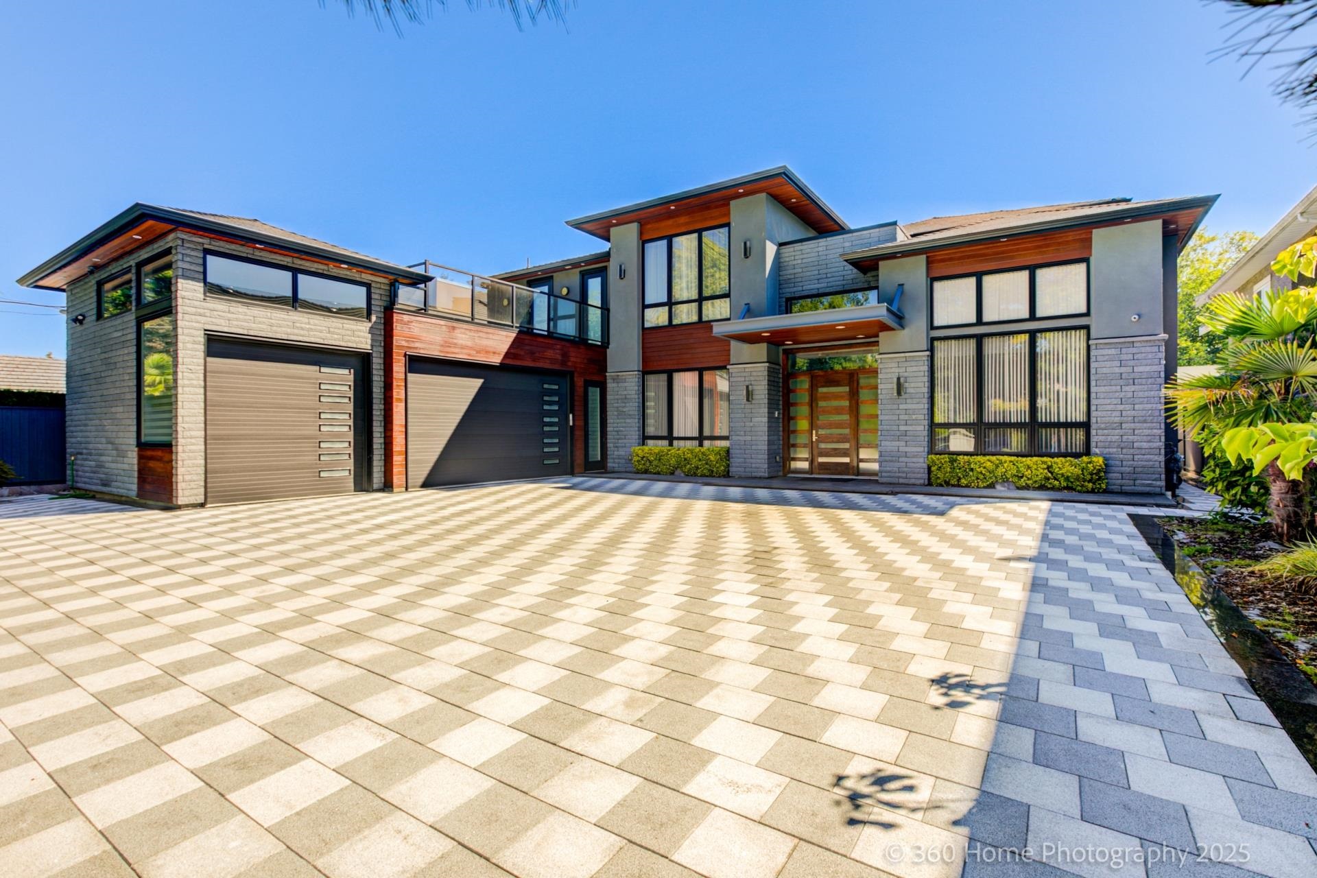 8160 RAILWAY AVENUE, Richmond BC V7C 5C8, R3040397, BC,