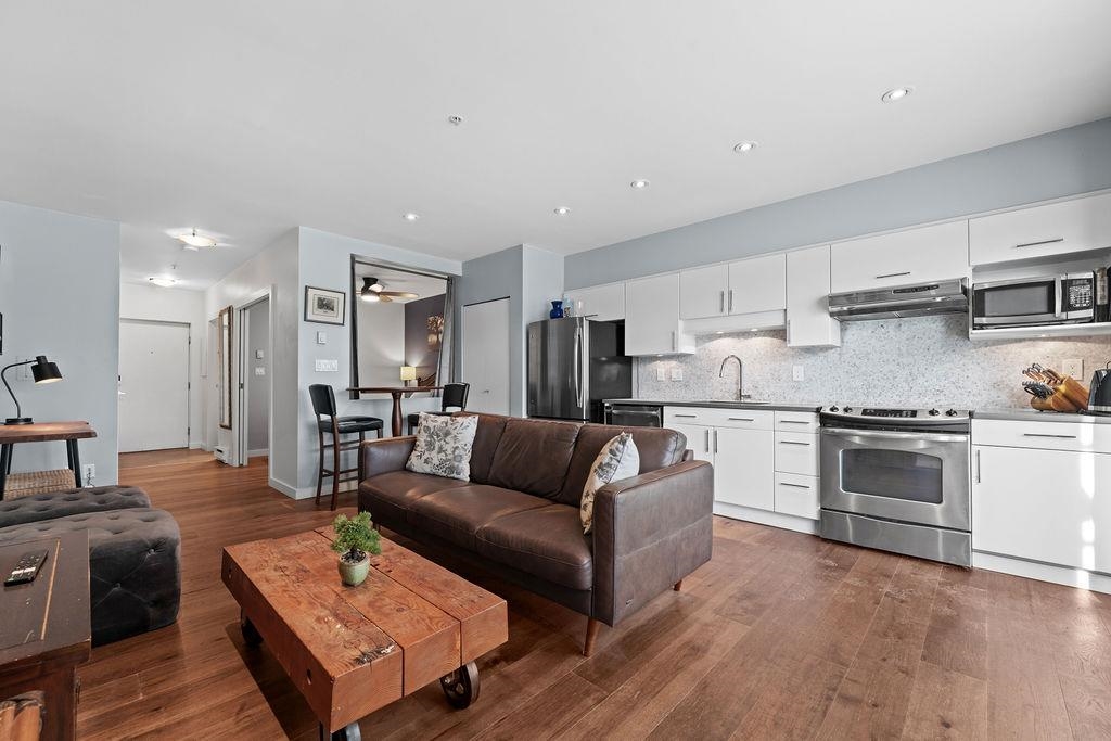 406 1688 CYPRESS STREET, R3040403, BC,
