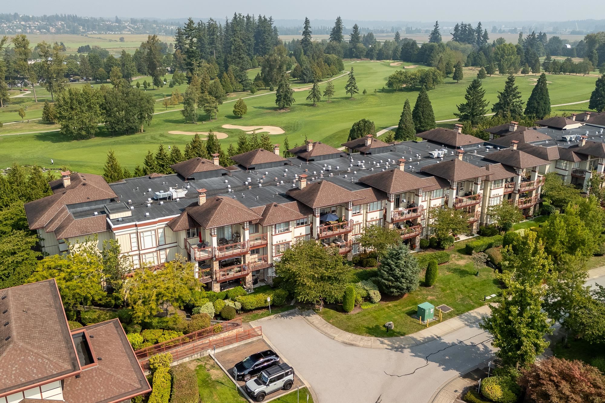 207 16477 64 AVENUE, R3040440, BC,