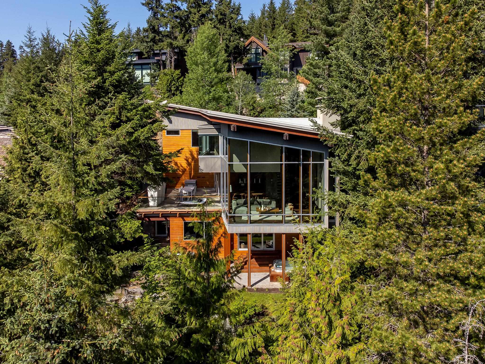 7452 TREETOP LANE, Whistler BC V8E 0E9, R3040495, BC,