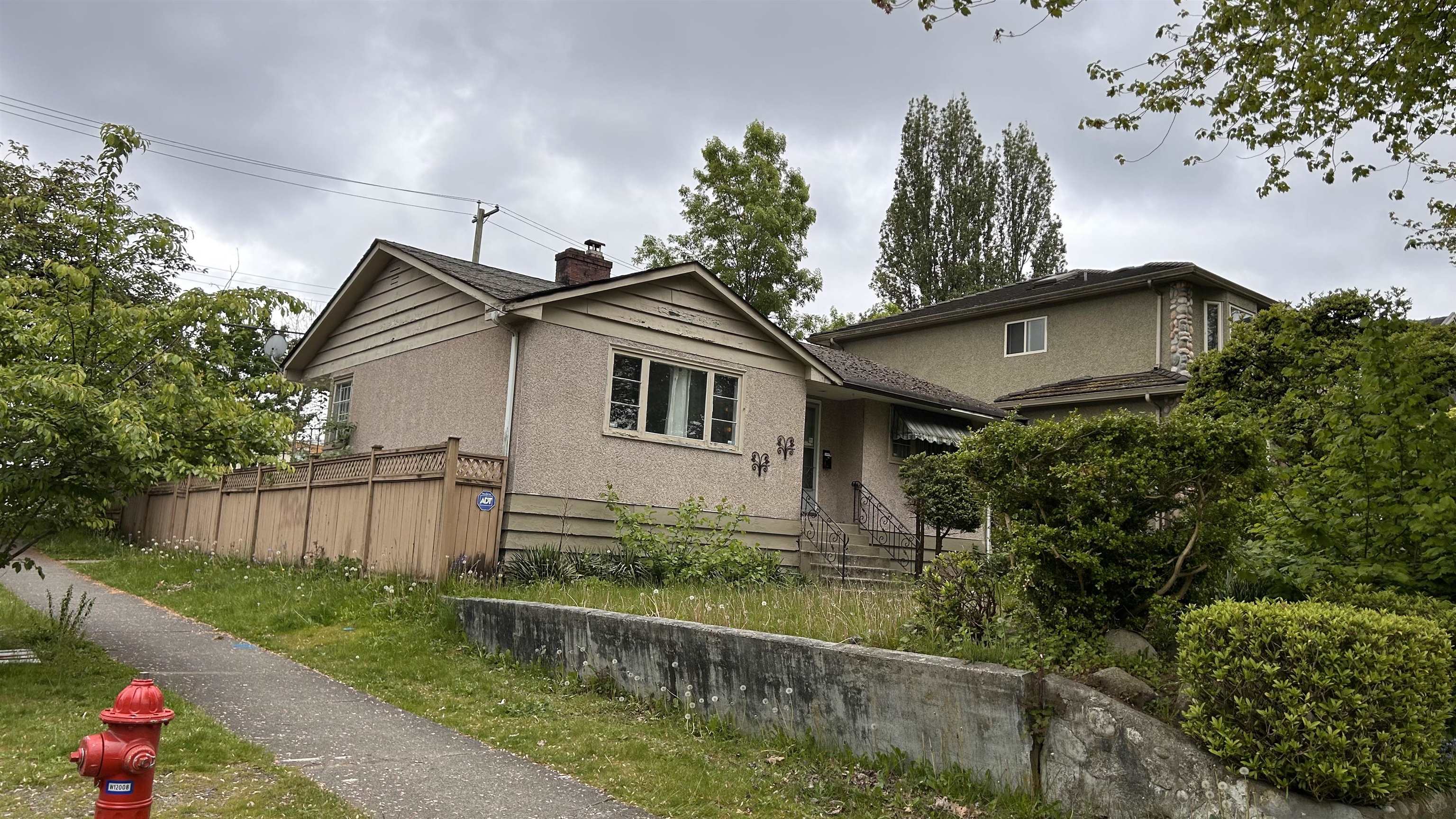 2306 RUPERT STREET, Vancouver BC V5M 3T1, R3040581, BC,