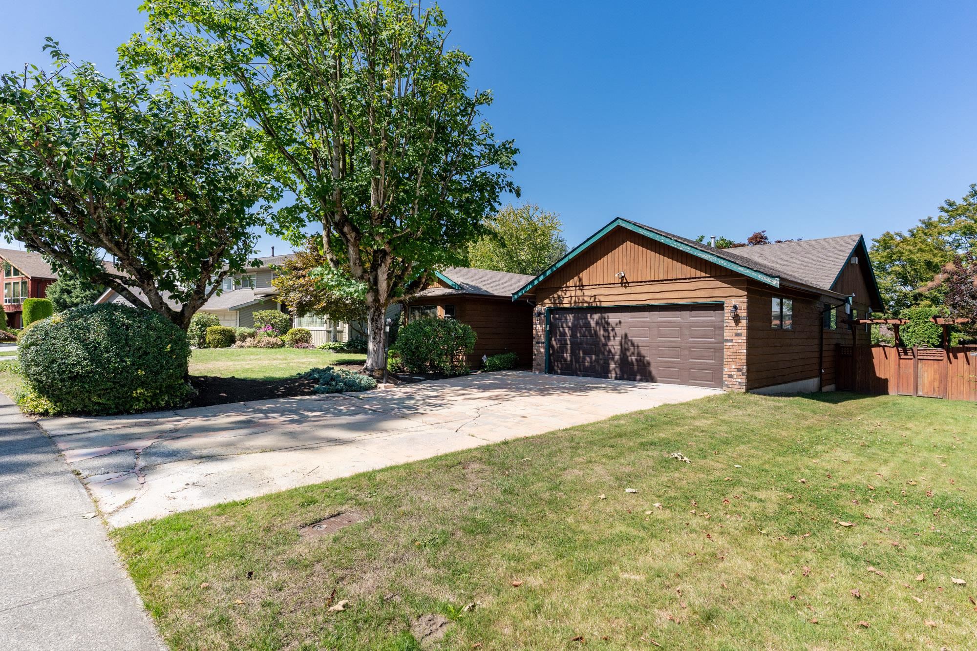 19725 50A AVENUE, Langley BC V3A 7L1, R3040610, BC,