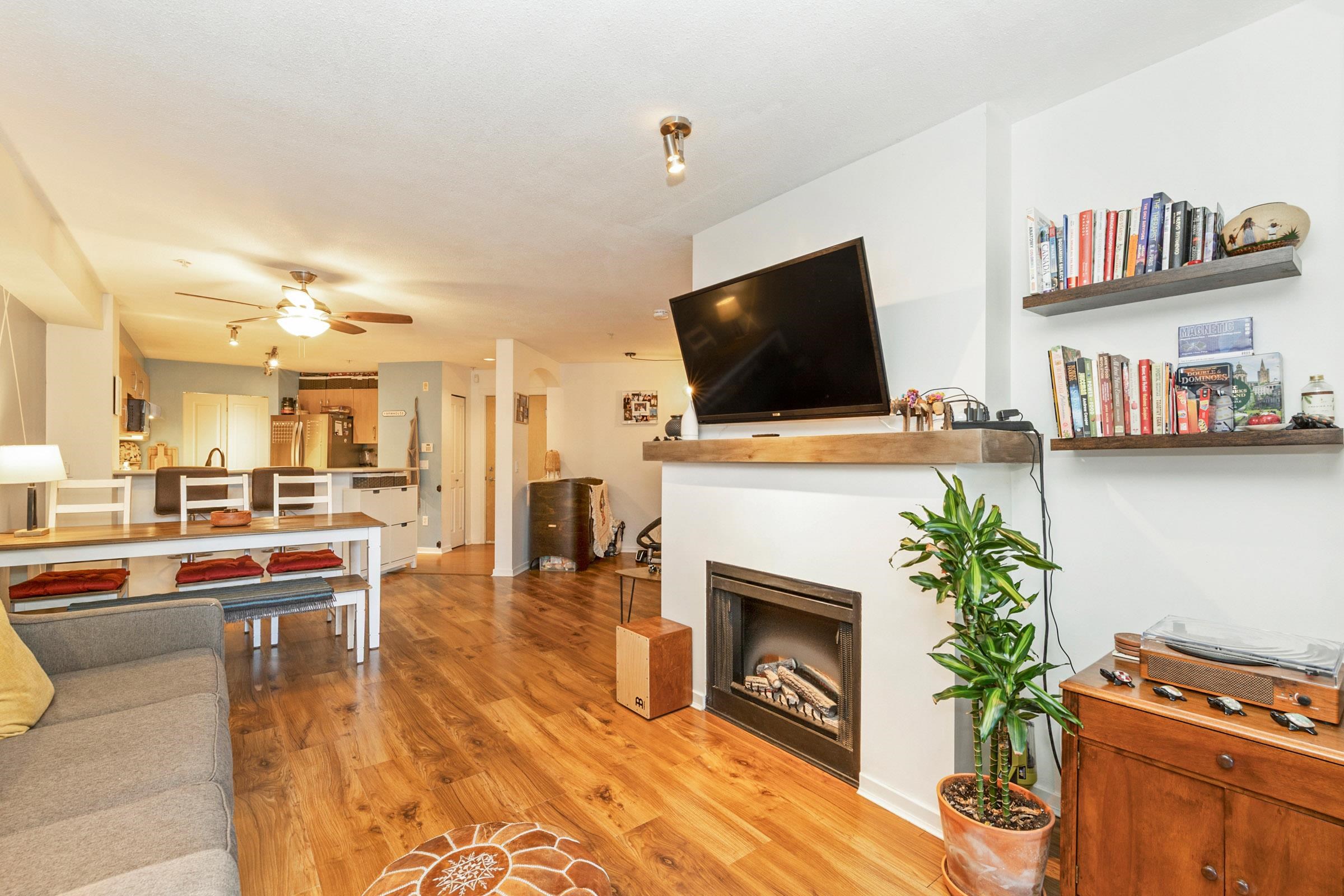 110 400 KLAHANIE DRIVE, R3040725, BC,