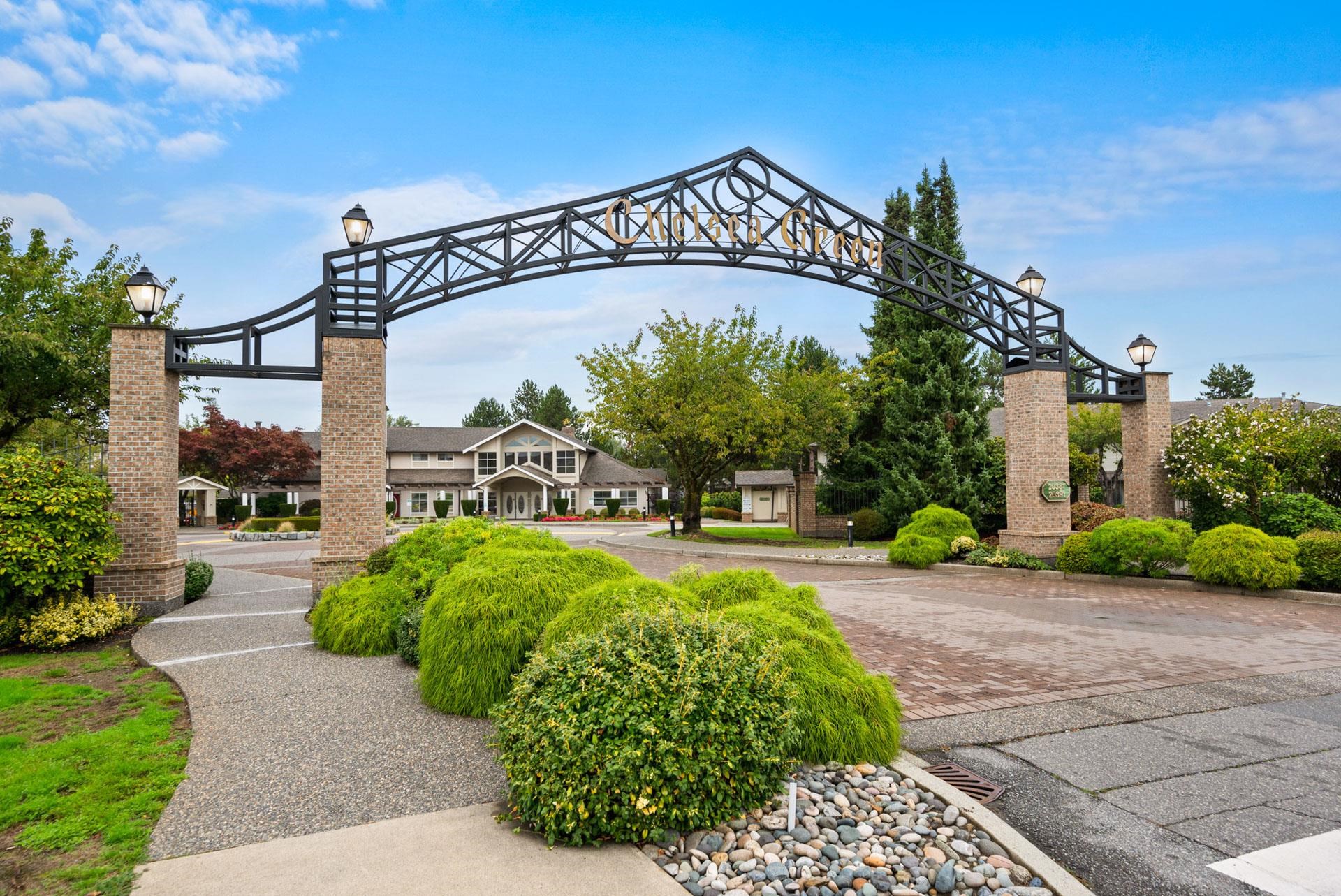 213 20381 96 AVENUE, R3040808, BC,