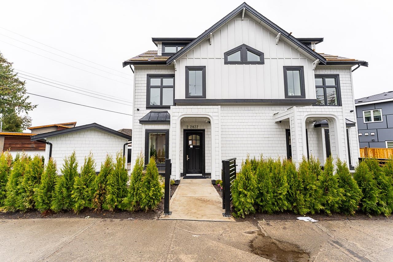 2 2837 OLIVER CRESCENT, R3040878, BC,