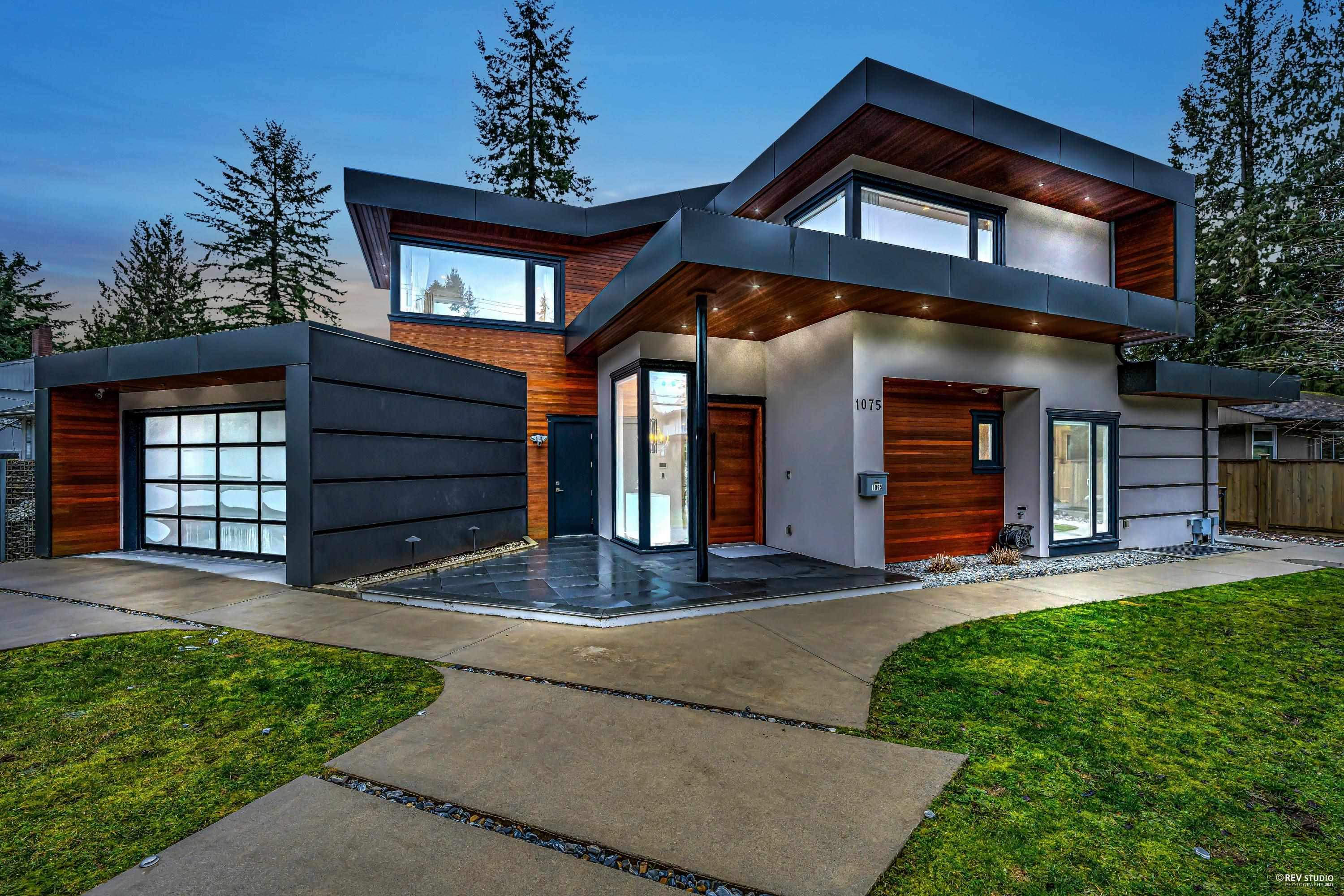 1075 BELVEDERE DRIVE, North Vancouver BC V7R 2C6, R3040935, BC,