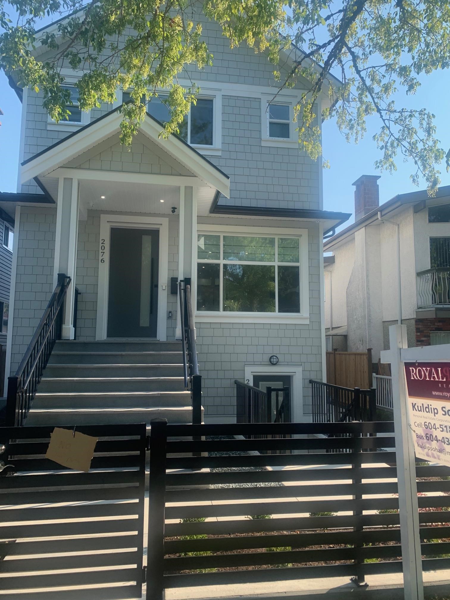 2 2074 50TH AVENUE, R3041233, BC,