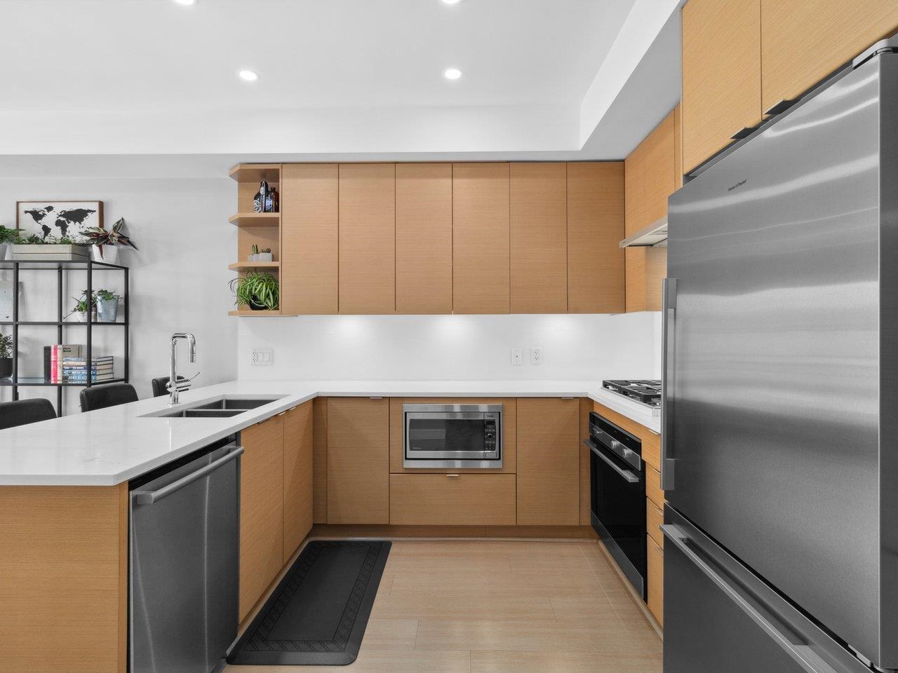 208 2528 COLLINGWOOD STREET, R3041398, BC,