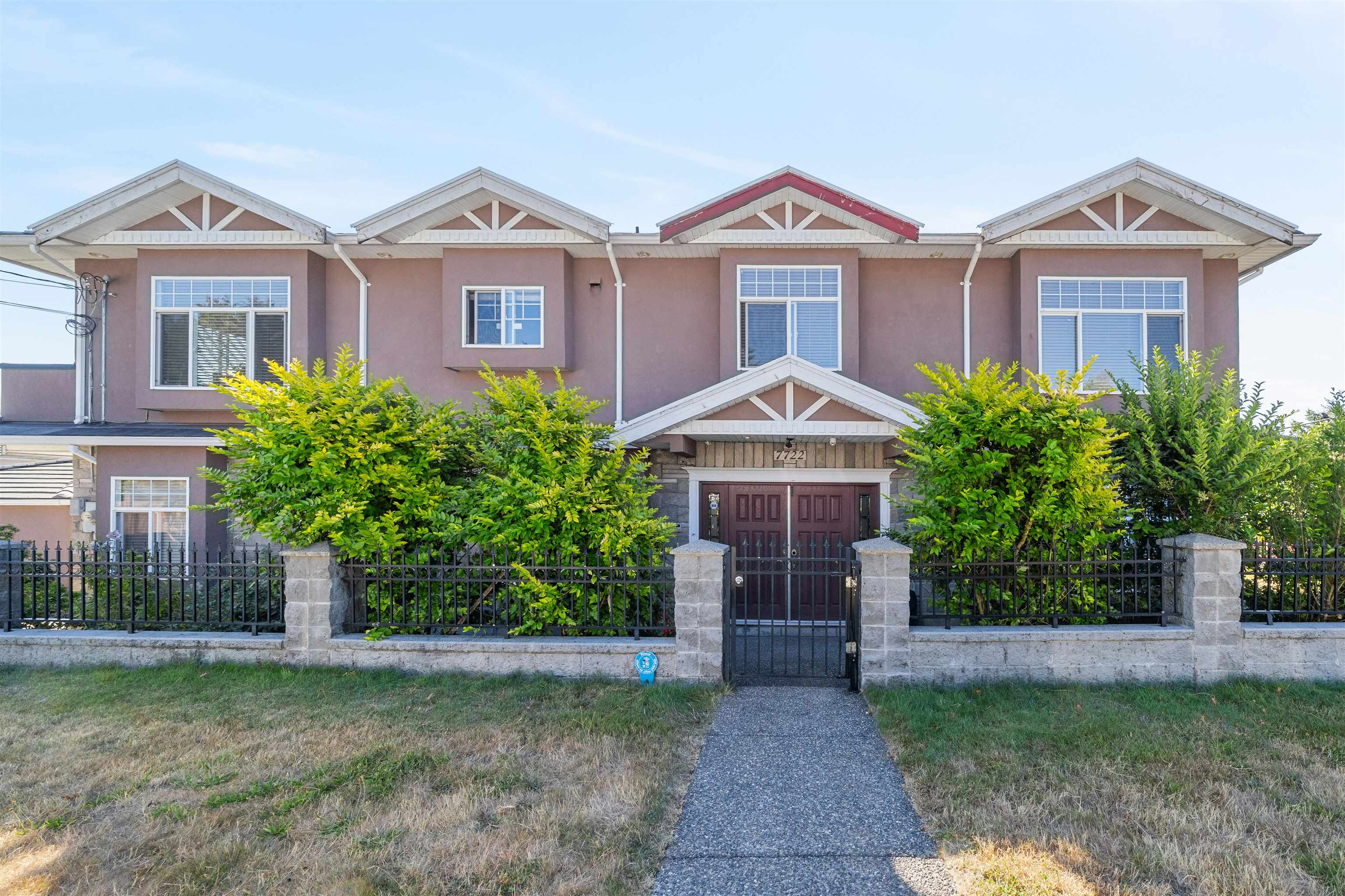 7722 12TH AVENUE, Burnaby BC V3N 2K5, R3041525, BC,