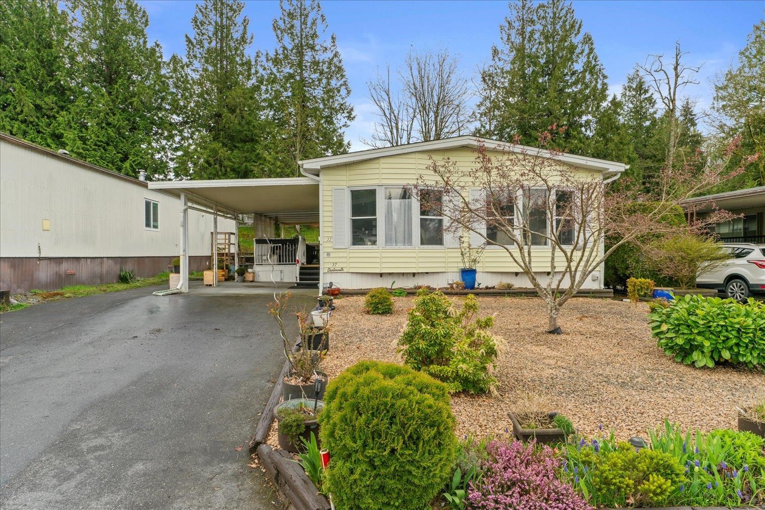 32 2315 198 STREET, R3041580, BC,