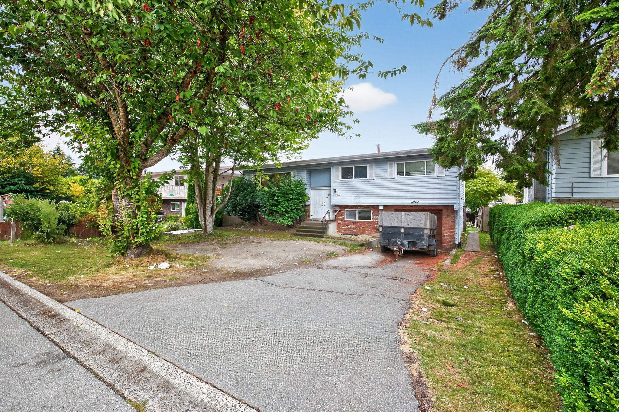 9284 126A STREET, Surrey BC V3V 5G2, R3041778, BC,