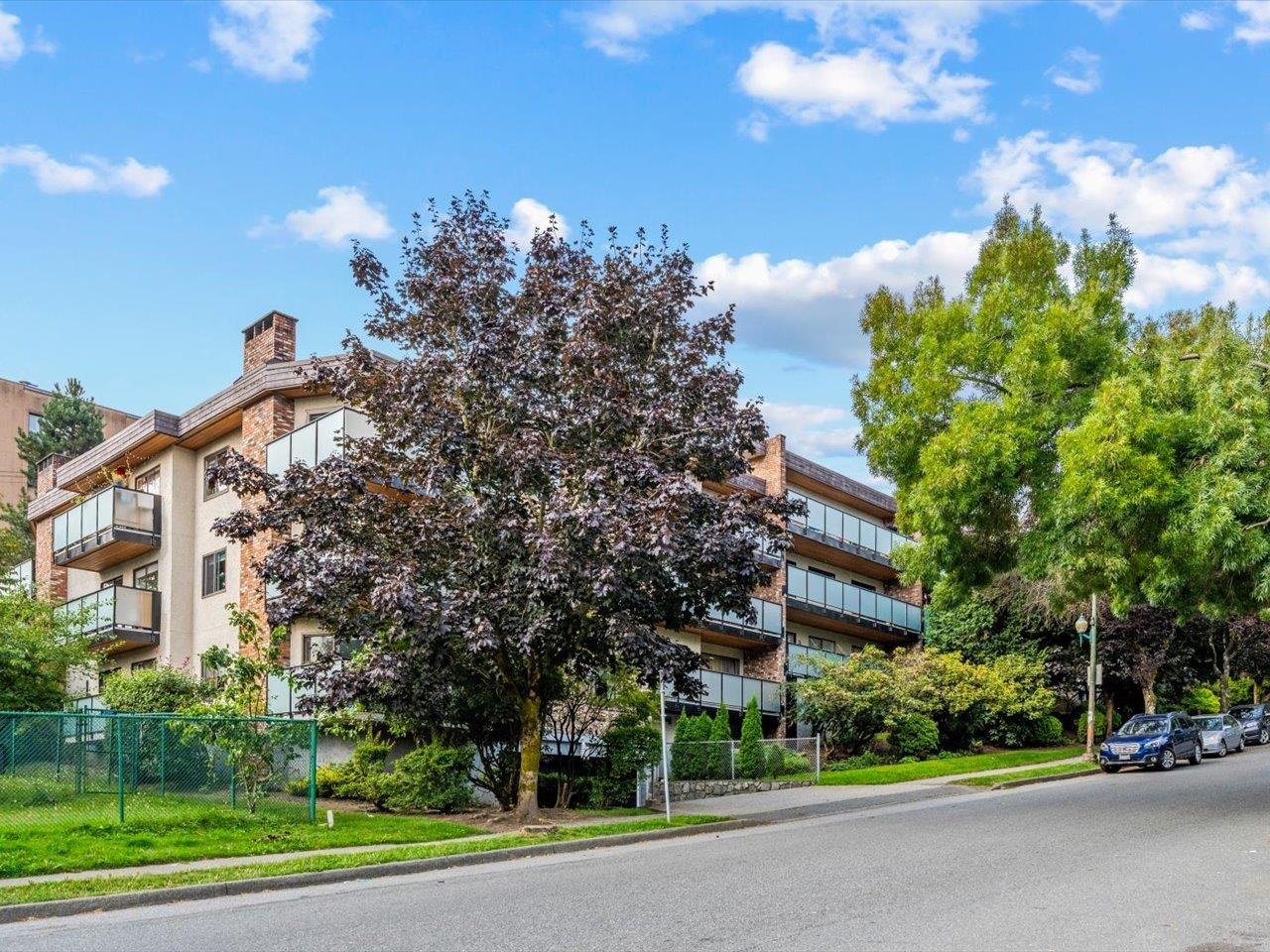 210 930 7 AVENUE, R3042040, BC,