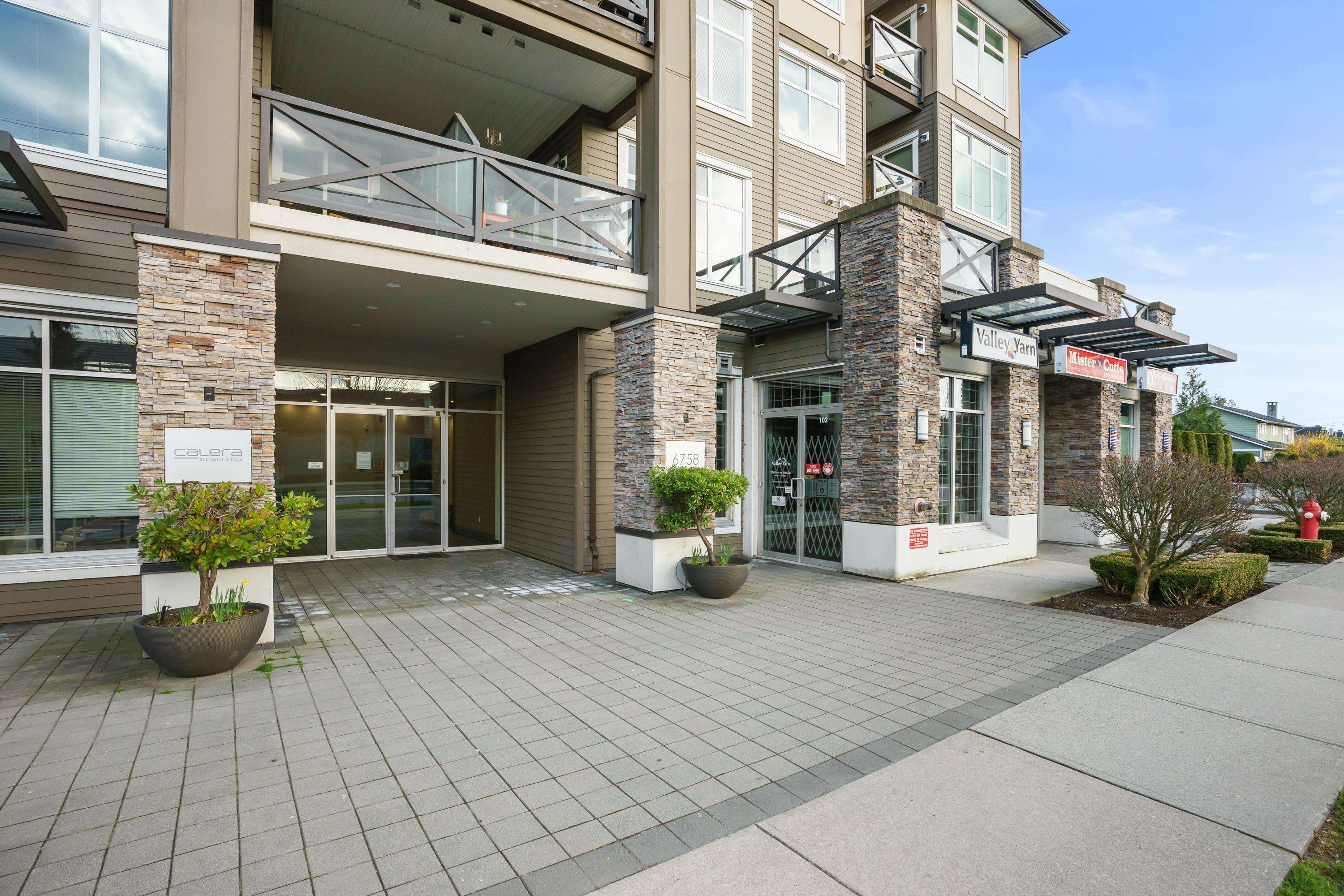 267 6758 188 STREET, R3042051, BC,