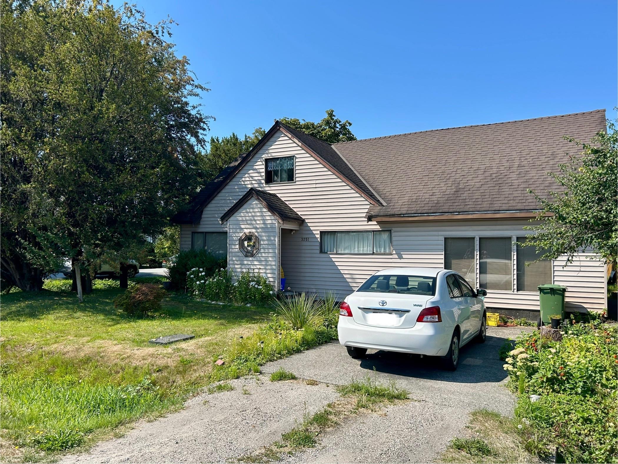 3251 REGINA AVENUE, Richmond BC V6X 2K6, R3042401, BC,