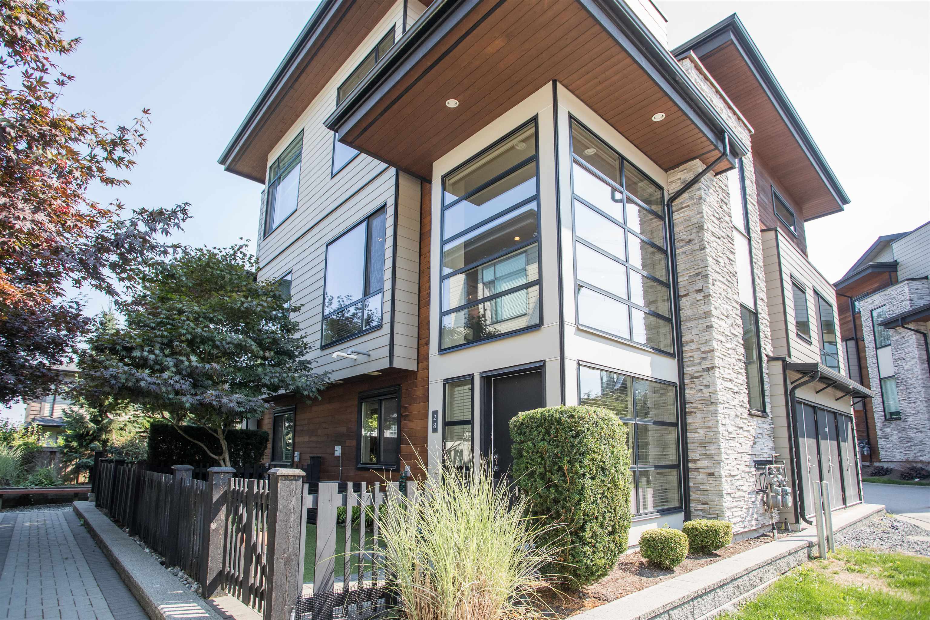 28 15688 28 AVENUE, R3042475, BC,