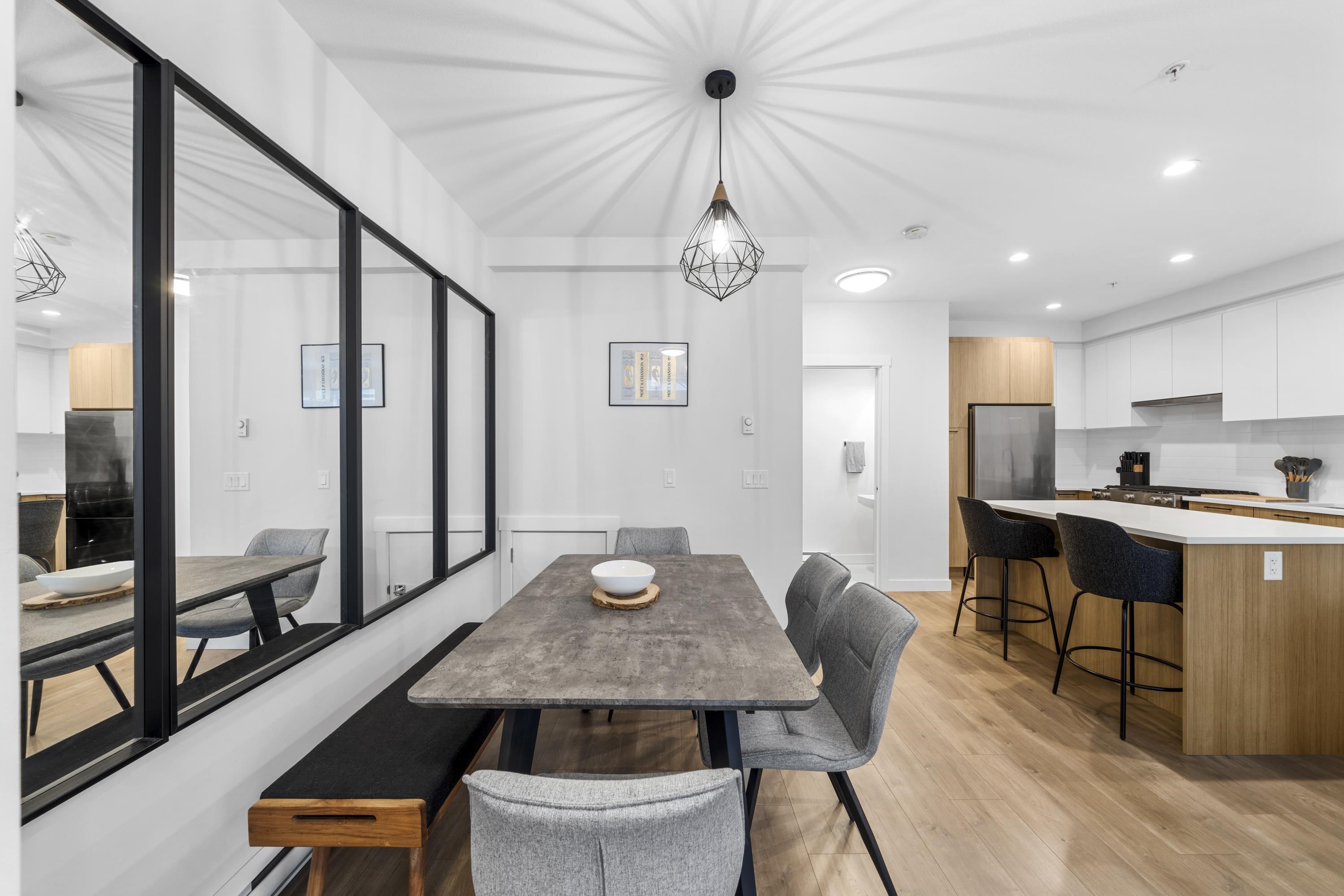 214 708 LEA AVENUE, R3042617, BC,