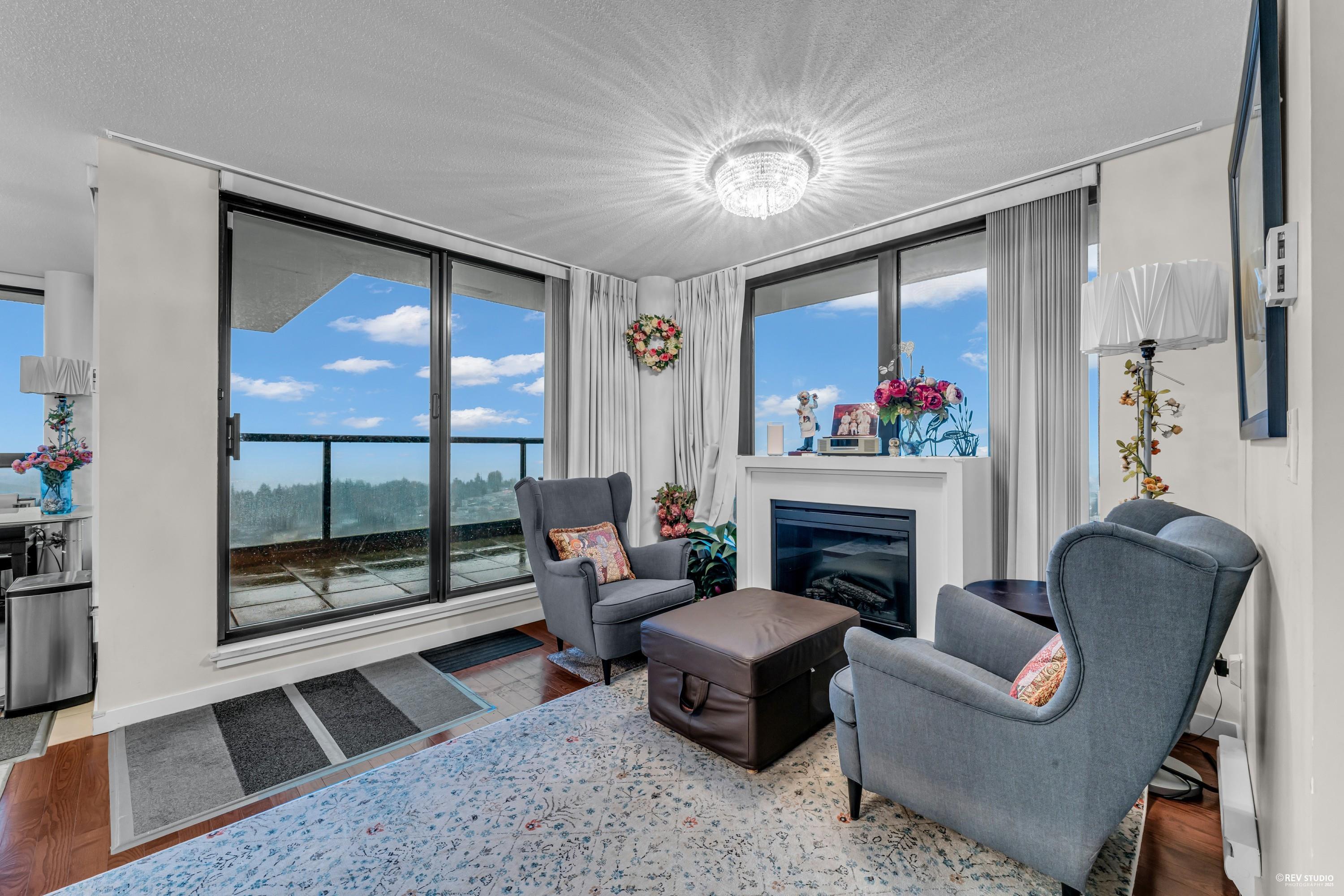 PH5 7178 COLLIER STREET, R3042627, BC,