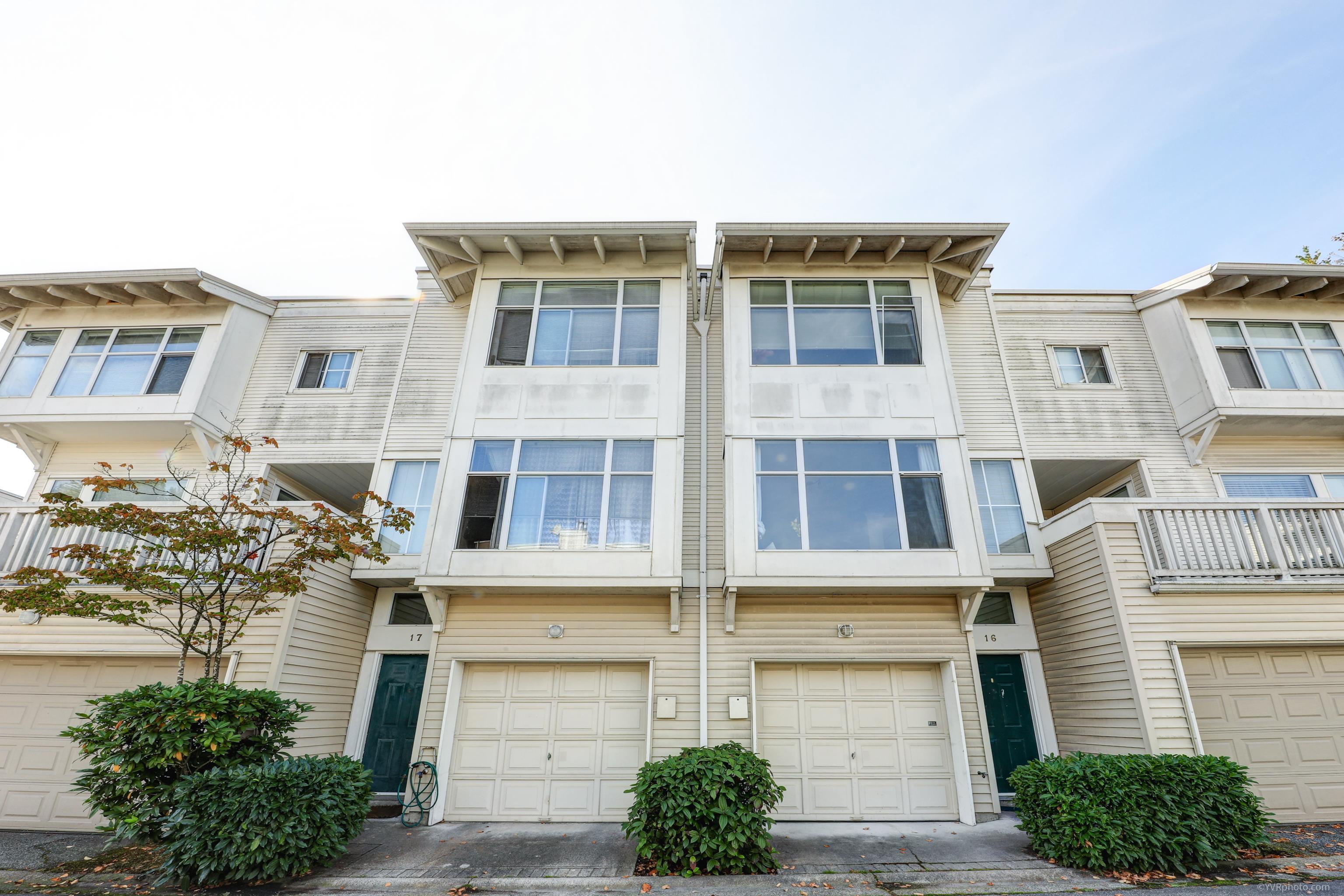 16 12900 JACK BELL DRIVE, R3042671, BC,