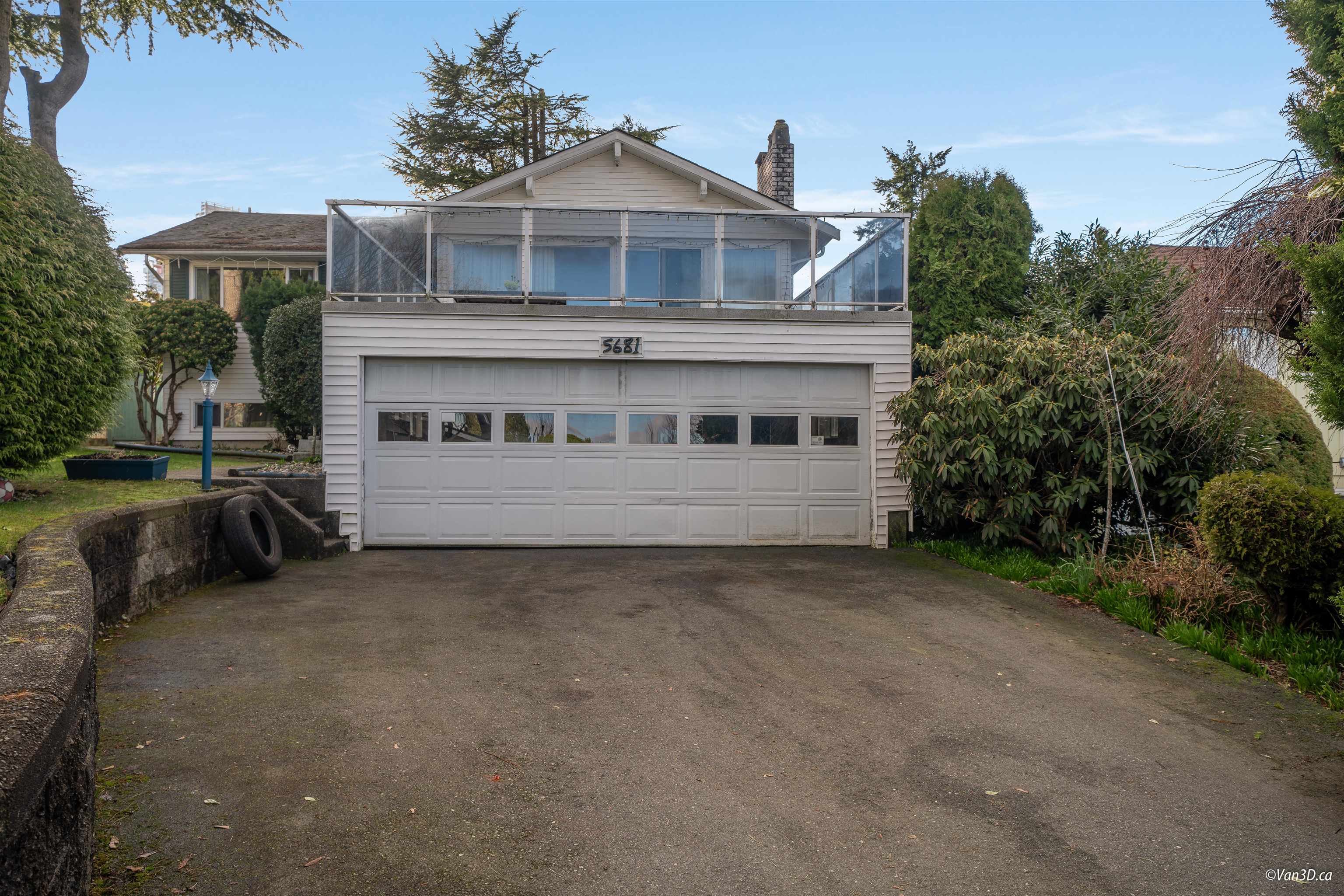 5681 SARDIS CRESCENT, Burnaby BC V5H 3K4, R3042694, BC,