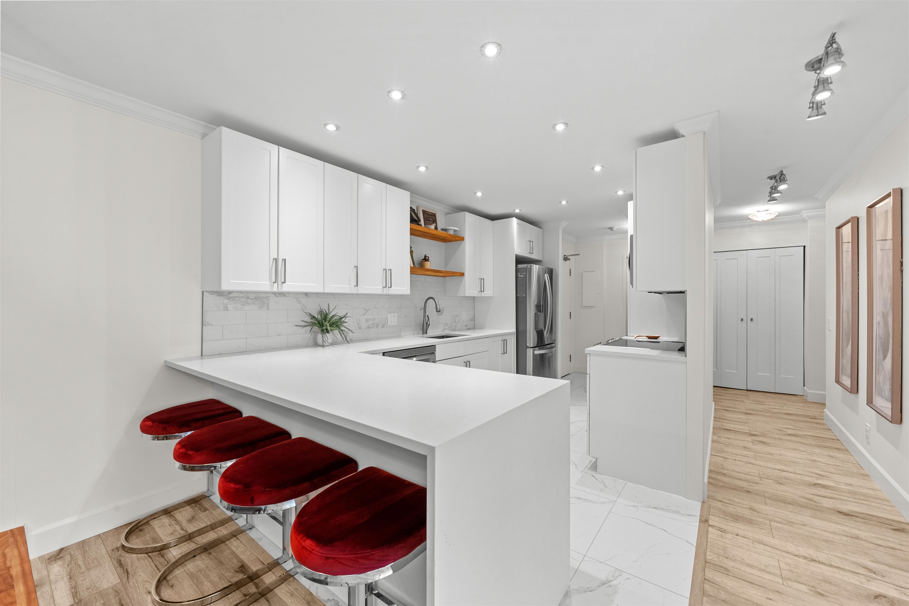 T4908 3980 CARRIGAN COURT, R3042720, BC,