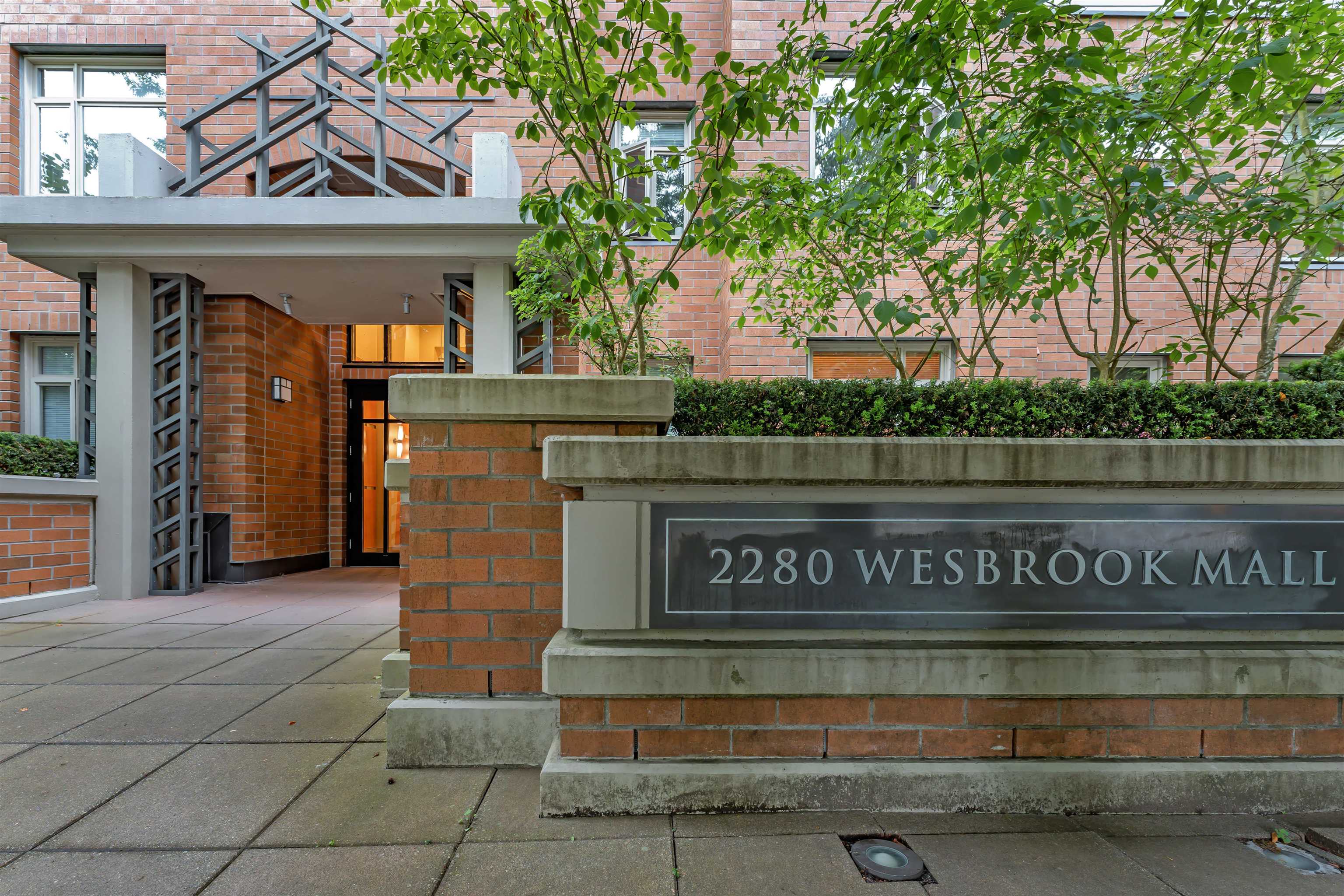 320 2280 WESBROOK MALL, R3042794, BC,