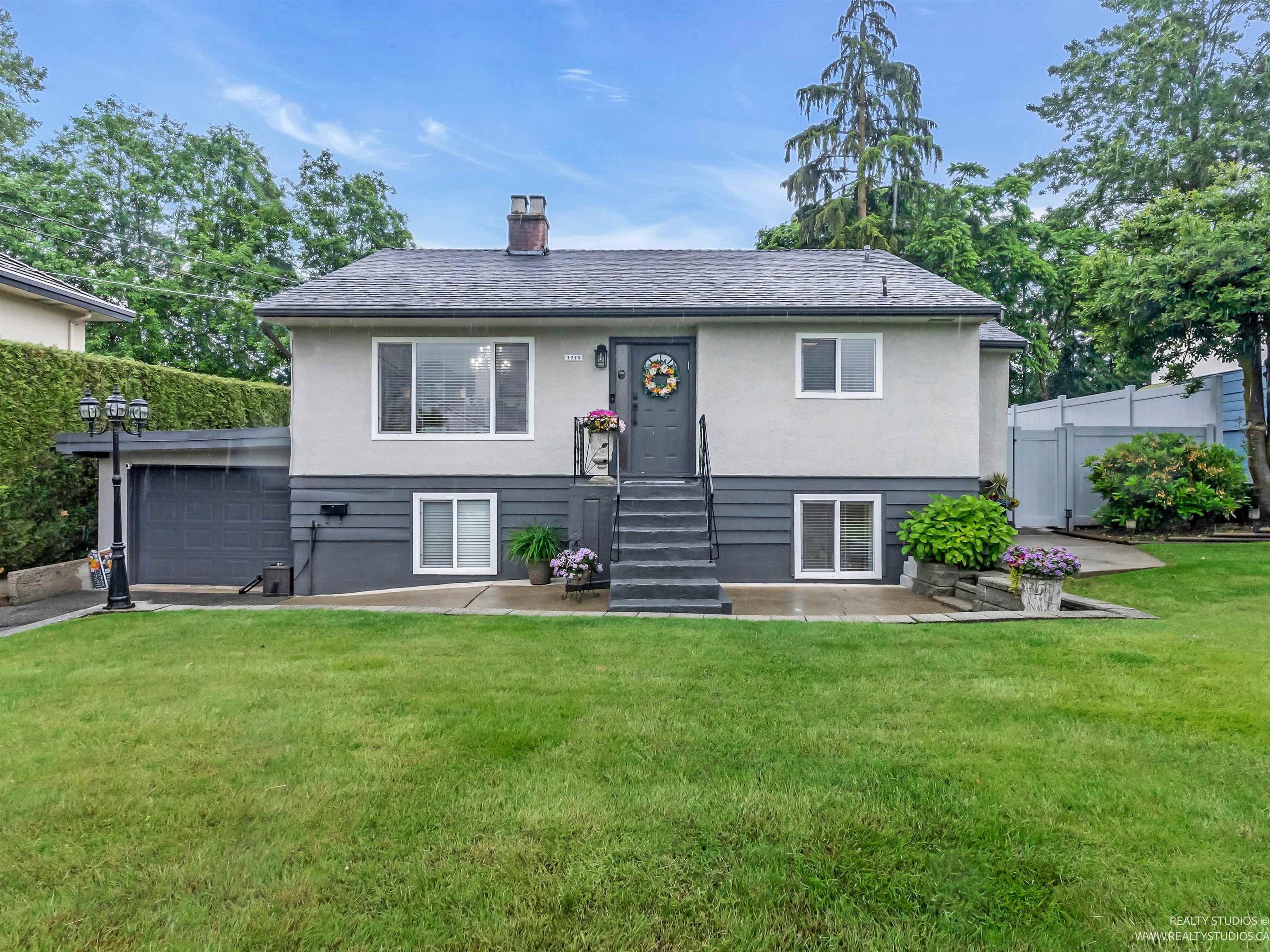 7774 BERKLEY STREET, Burnaby BC V5E 2J7, R3042934, BC,