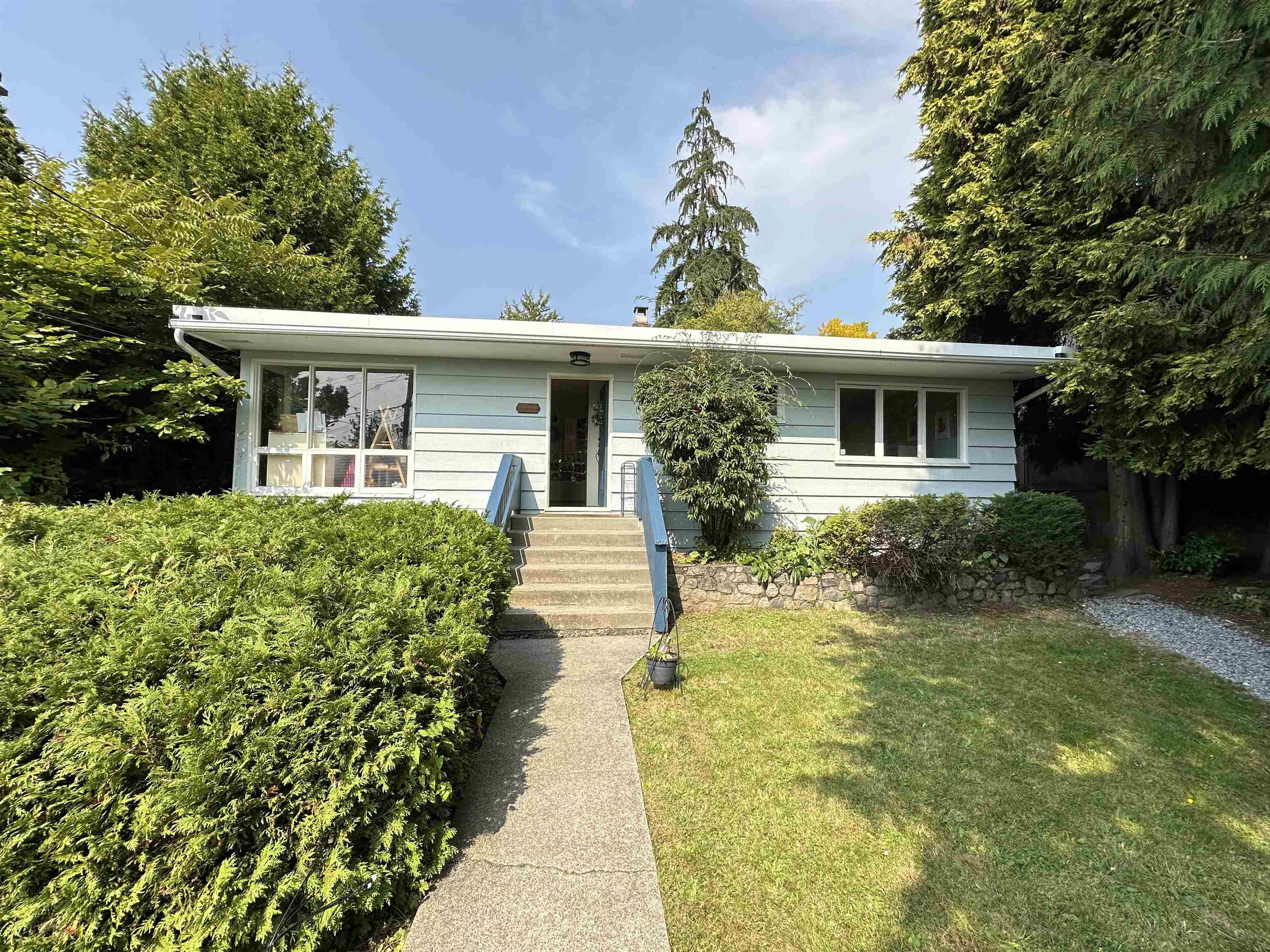 1115 HAYWOOD AVENUE, West Vancouver BC V7T 1T8, R3043001, BC,